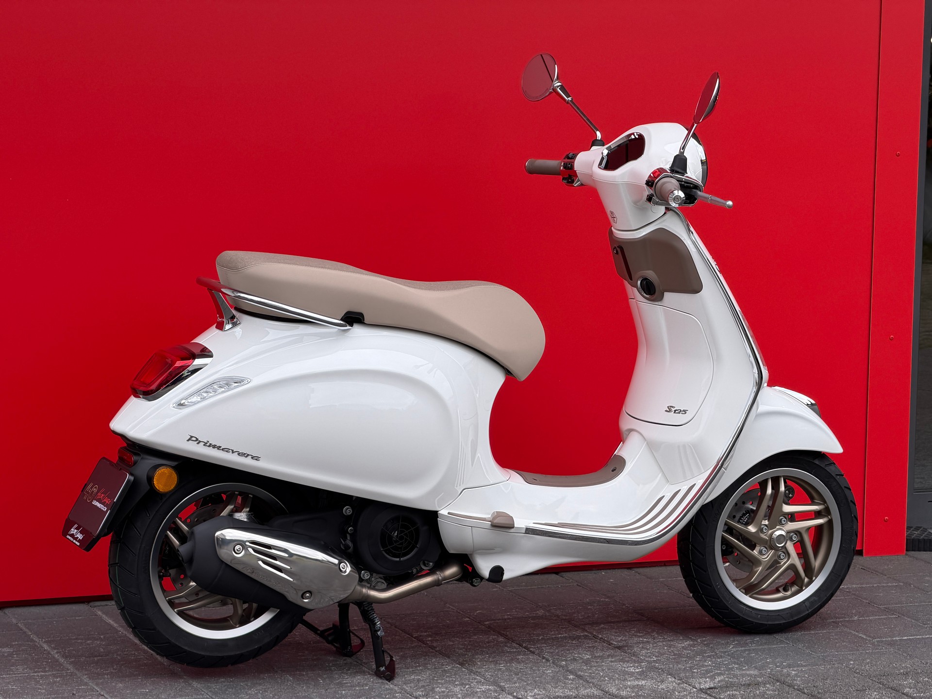 PIAGGIO Vespa 125 Primavera S MY26-image-13