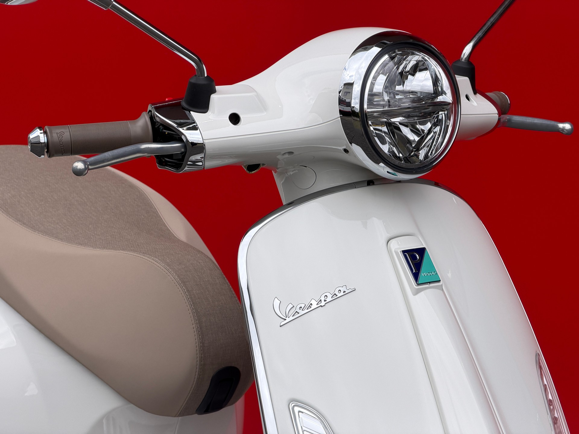 PIAGGIO Vespa 125 Primavera S MY26-image-11