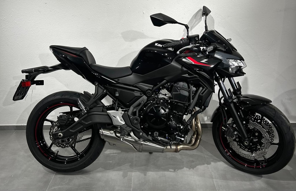 KAWASAKI Z650 H1-image-0