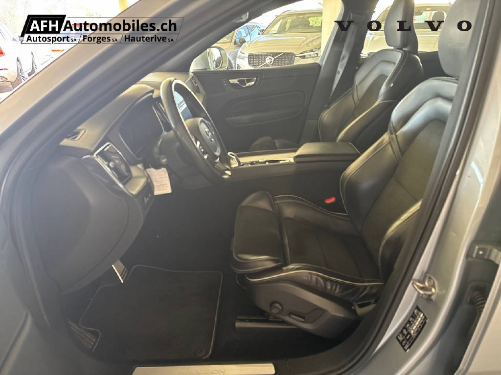 VOLVO XC60 2.0 T8 TE XCENTRIC eAWD-image-13
