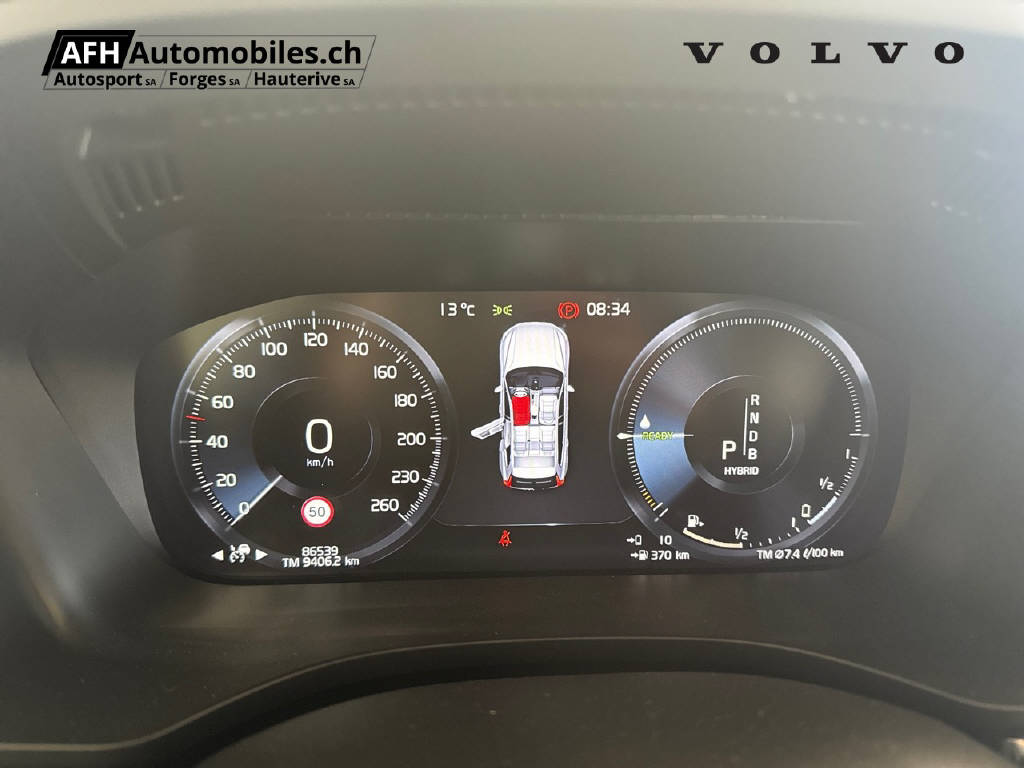 VOLVO XC60 2.0 T8 TE XCENTRIC eAWD-image-11