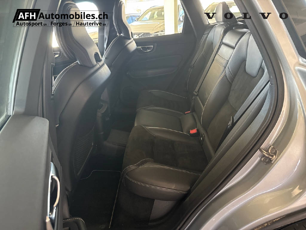 VOLVO XC60 2.0 T8 TE XCENTRIC eAWD-image-14
