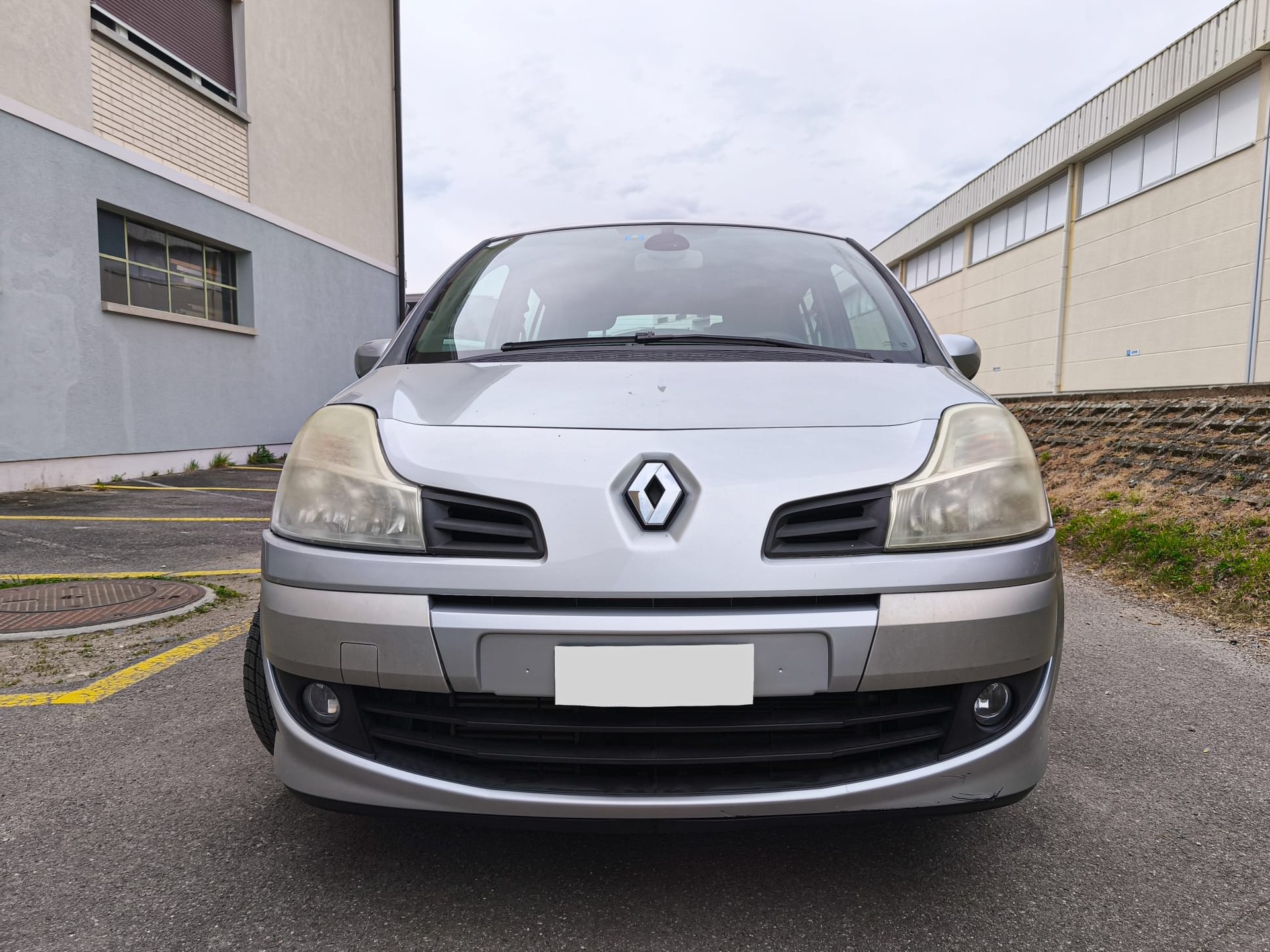 RENAULT Modus 1.2 16V T Dynamique-image-1