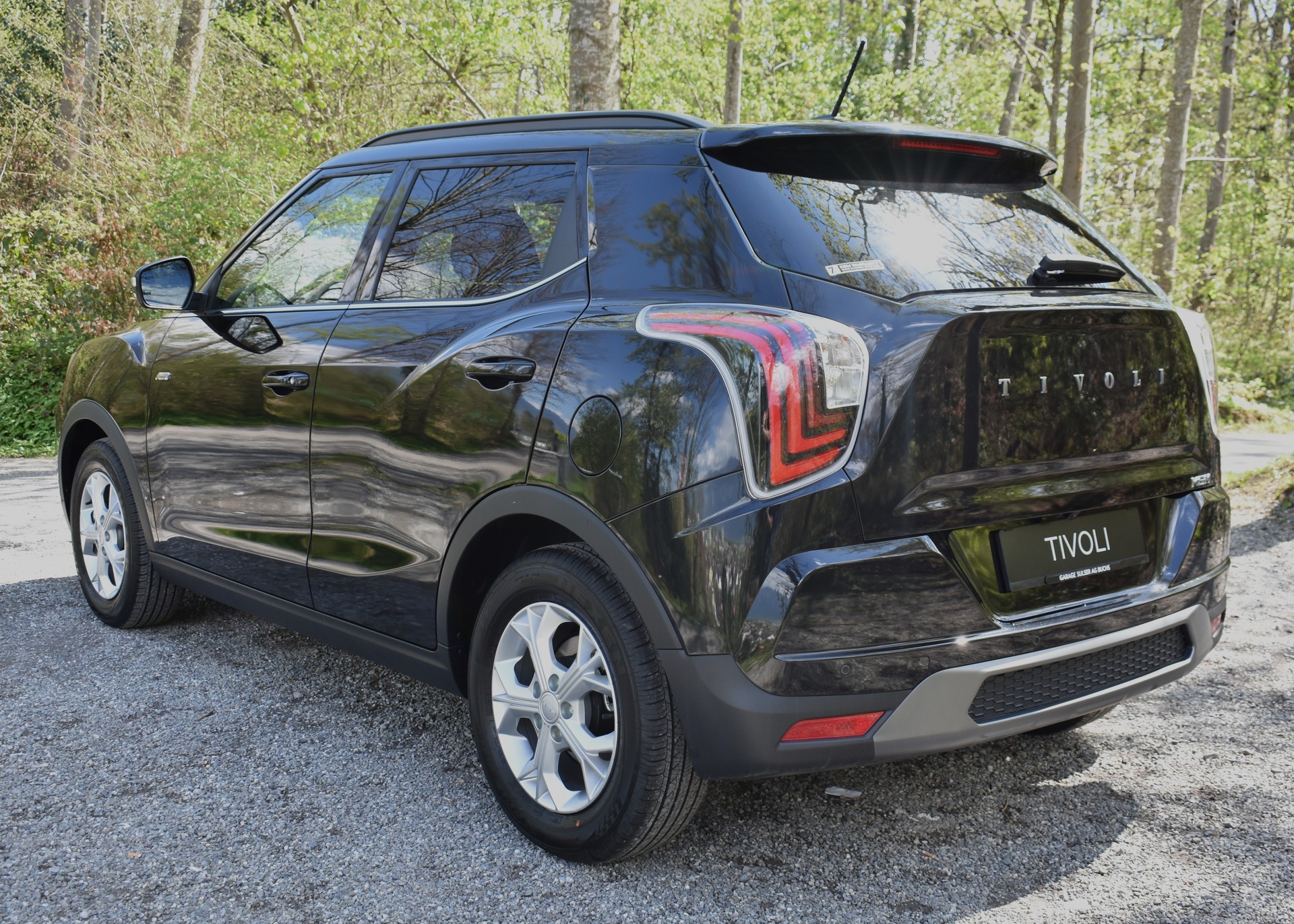 KGM-SsangYong Tivoli 1.5 T GDI Steel 4WD Automat-showroom-element-3