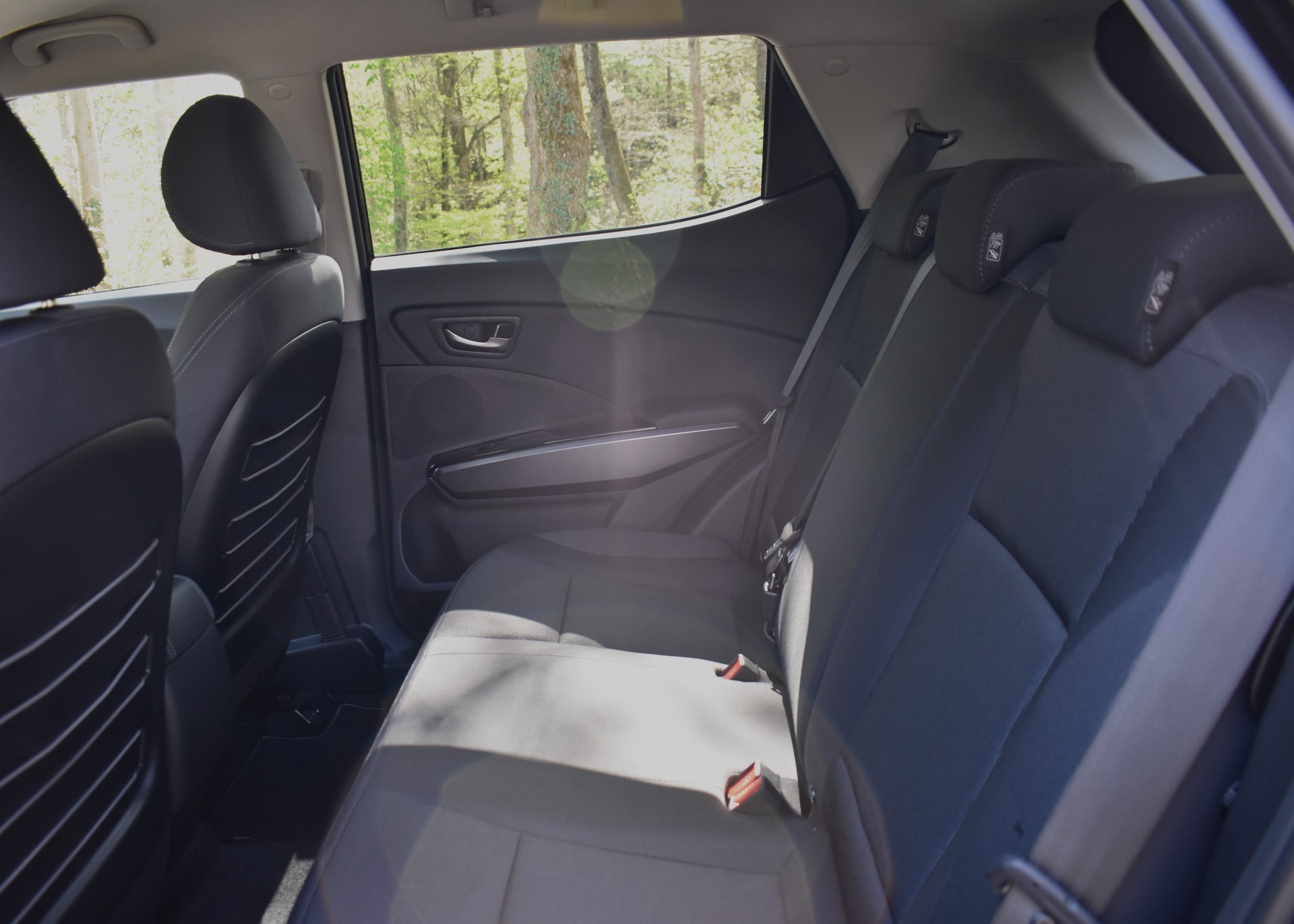 KGM-SsangYong Tivoli 1.5 T GDI Steel 4WD Automat-image-7