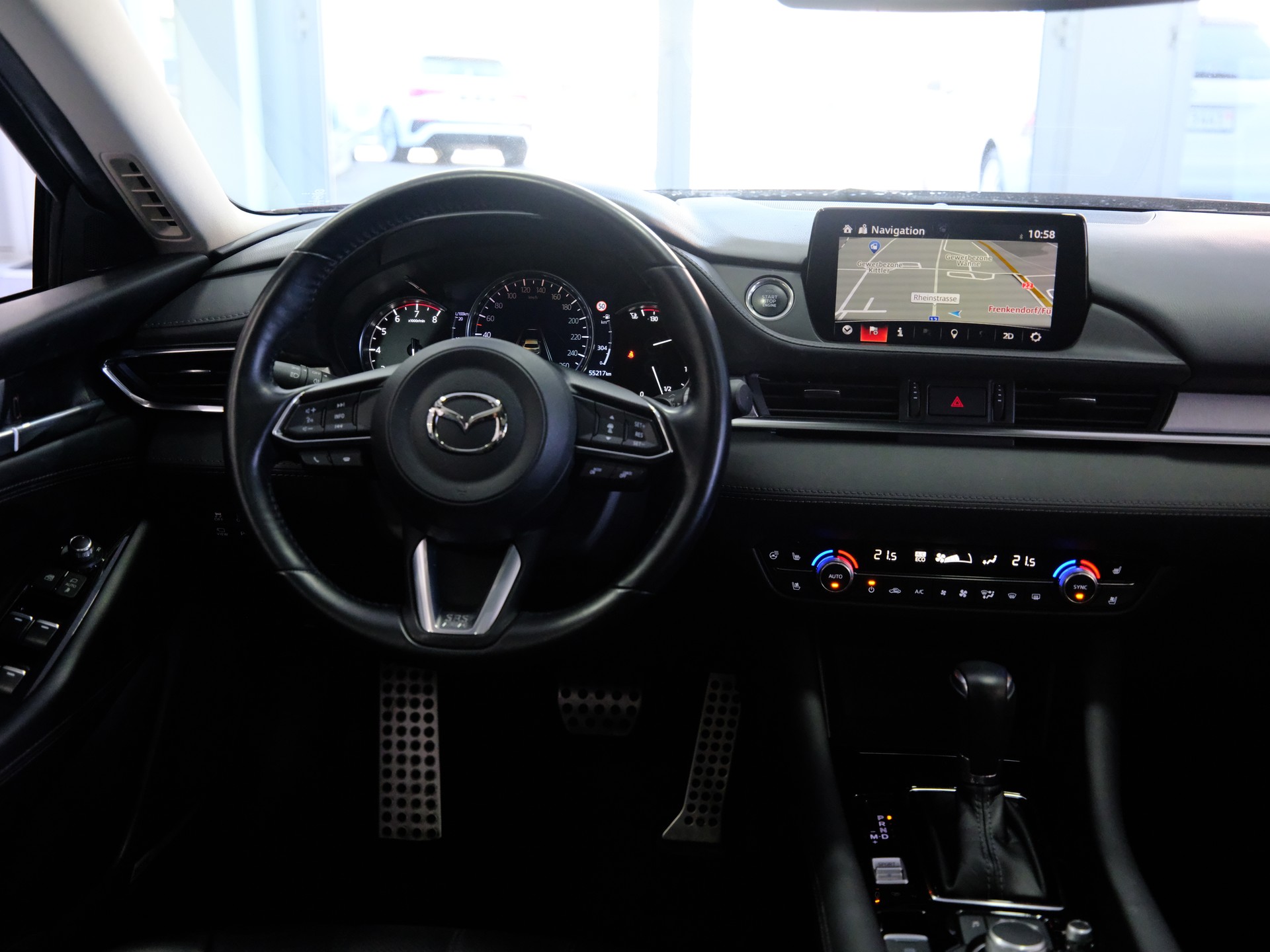MAZDA 6 Sportwagon SKYACTIV-G 194 Revolution Automat-image-12