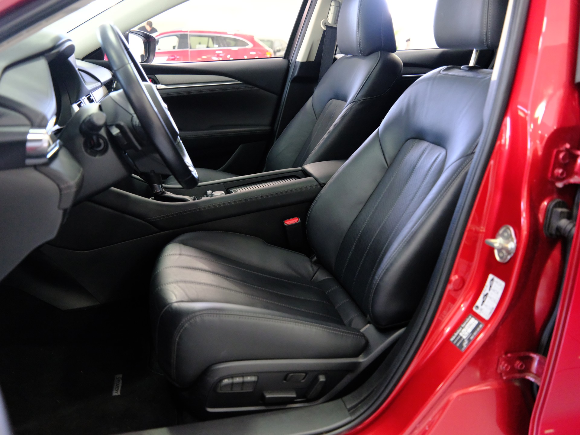 MAZDA 6 Sportwagon SKYACTIV-G 194 Revolution Automat-image-10