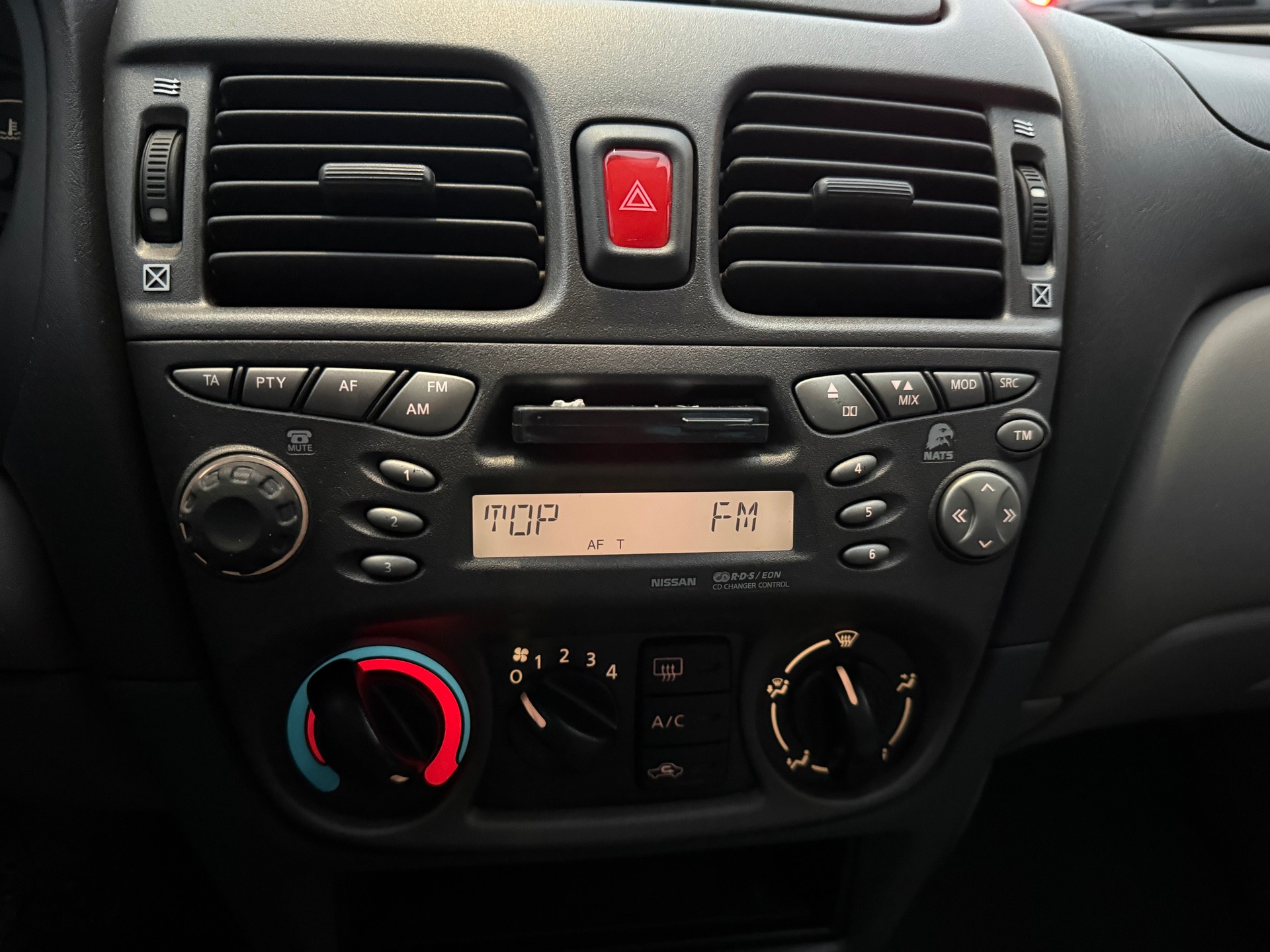 NISSAN Almera 1.8 16V Ambience-image-20