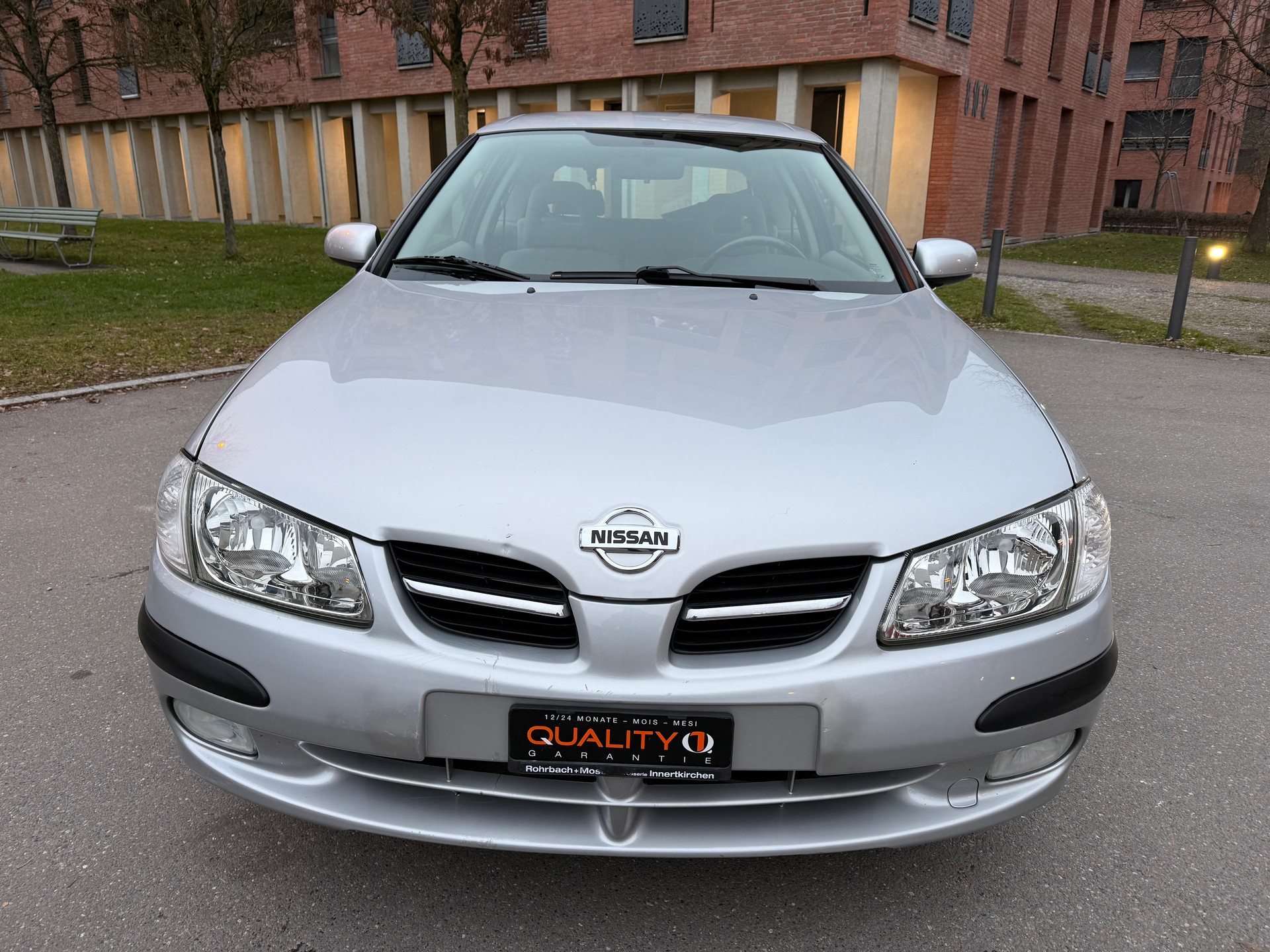 NISSAN Almera 1.8 16V Ambience-showroom-element-3
