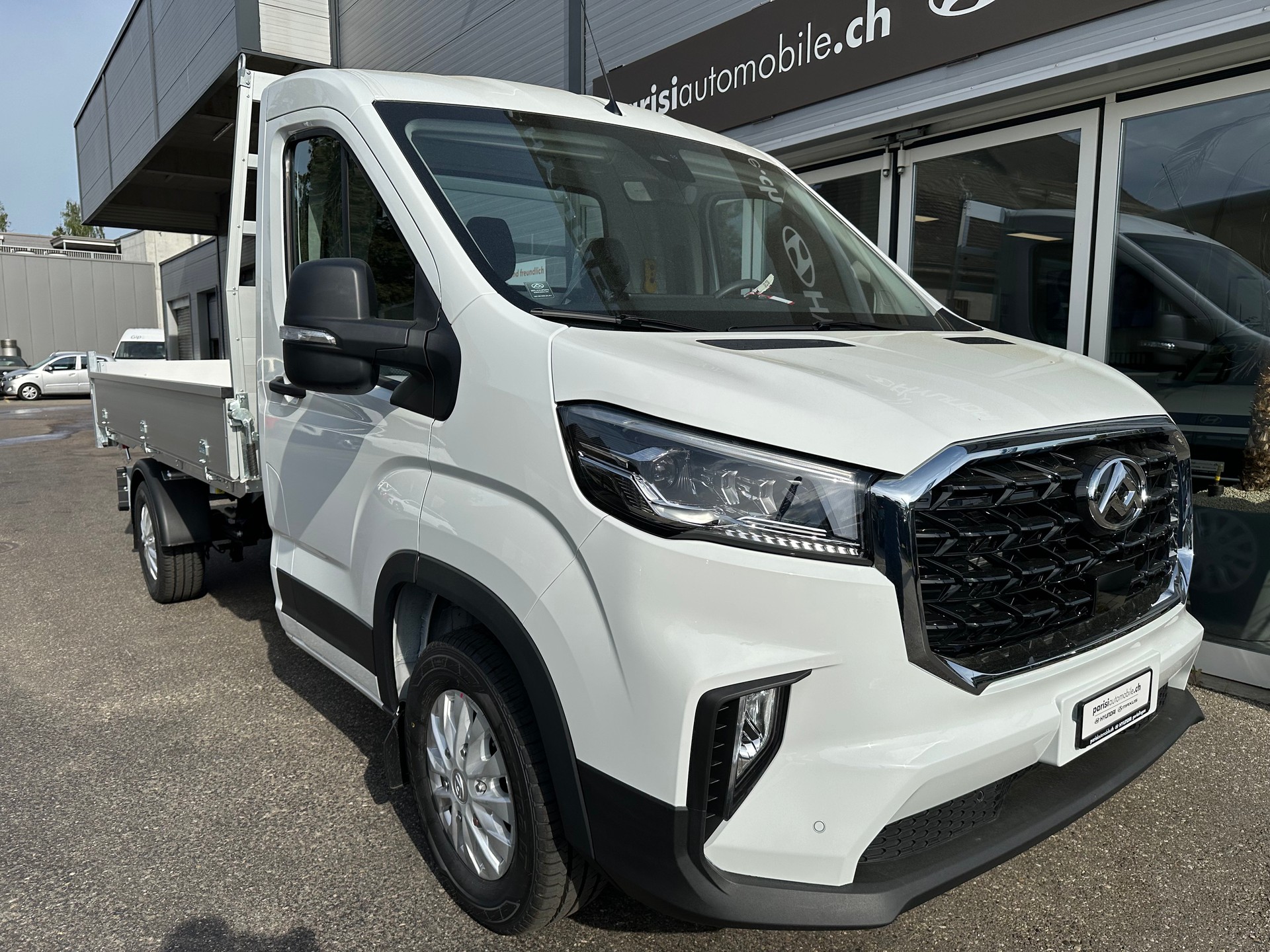 MAXUS Deliver 9 3-Seiten Kipper L3