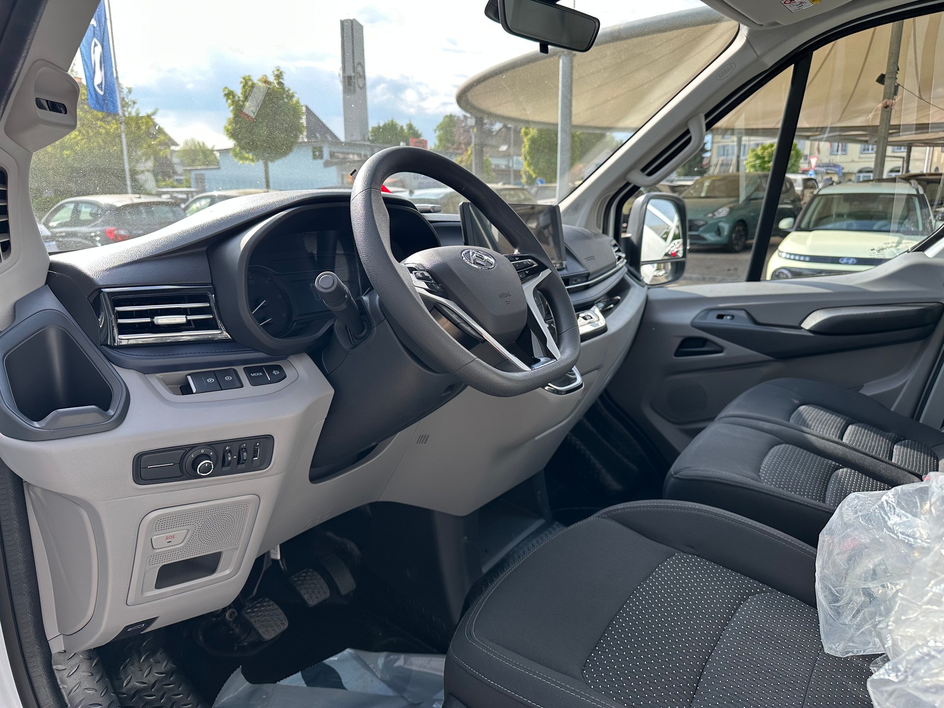 MAXUS Deliver 9 3-Seiten Kipper L3-image-13