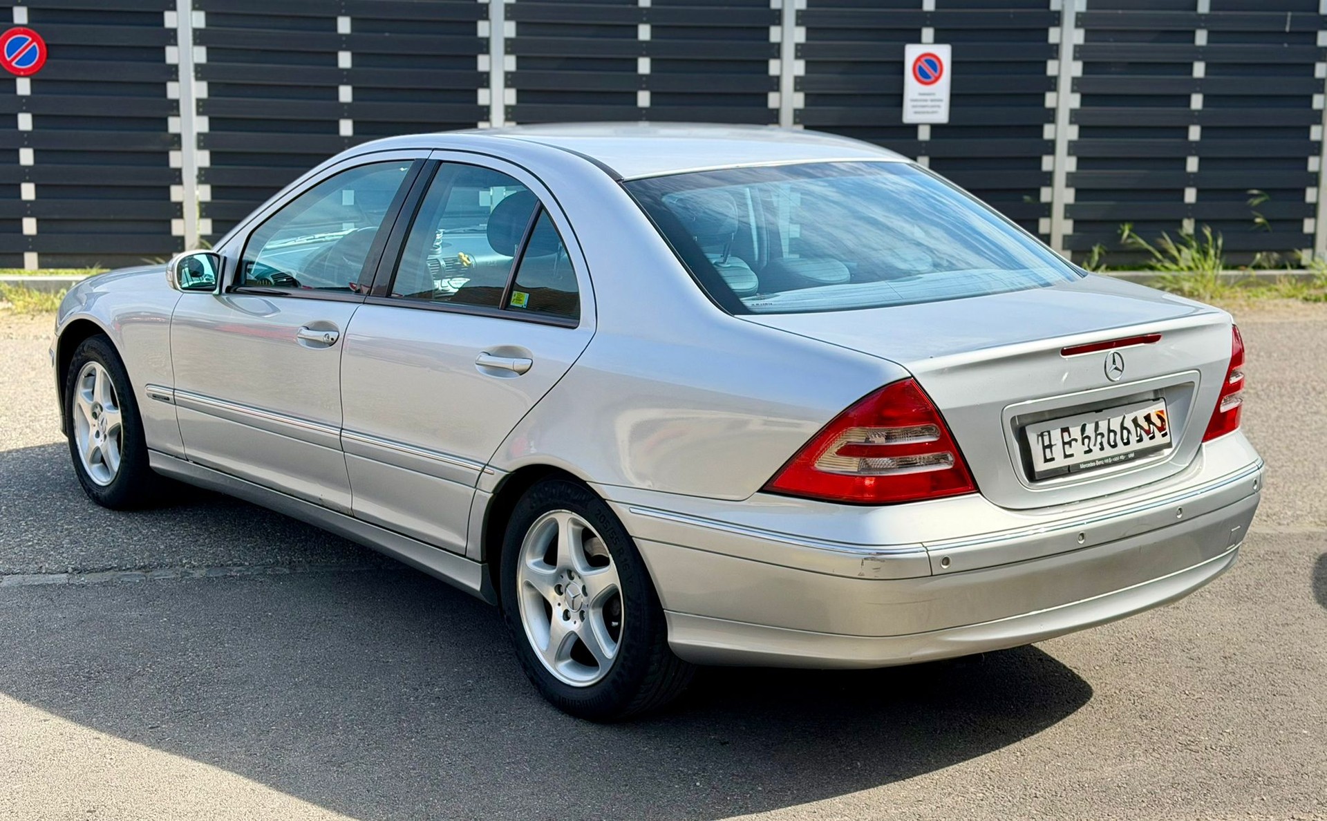 MERCEDES-BENZ C 220 CDI Avantgarde-image-4