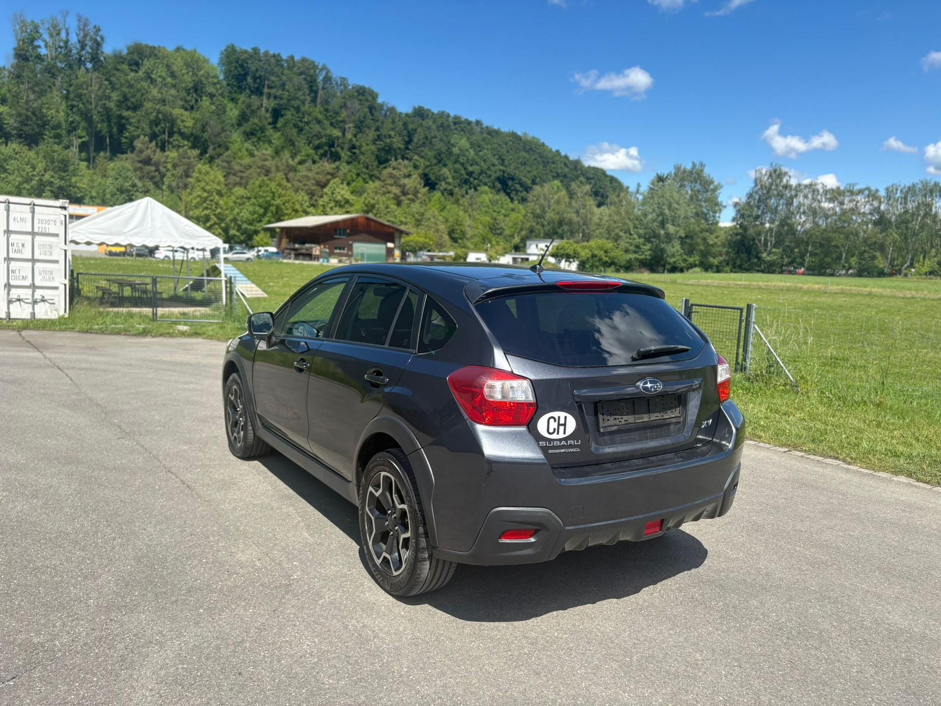 SUBARU XV 2.0 Swiss Three AWD CVT-image-7