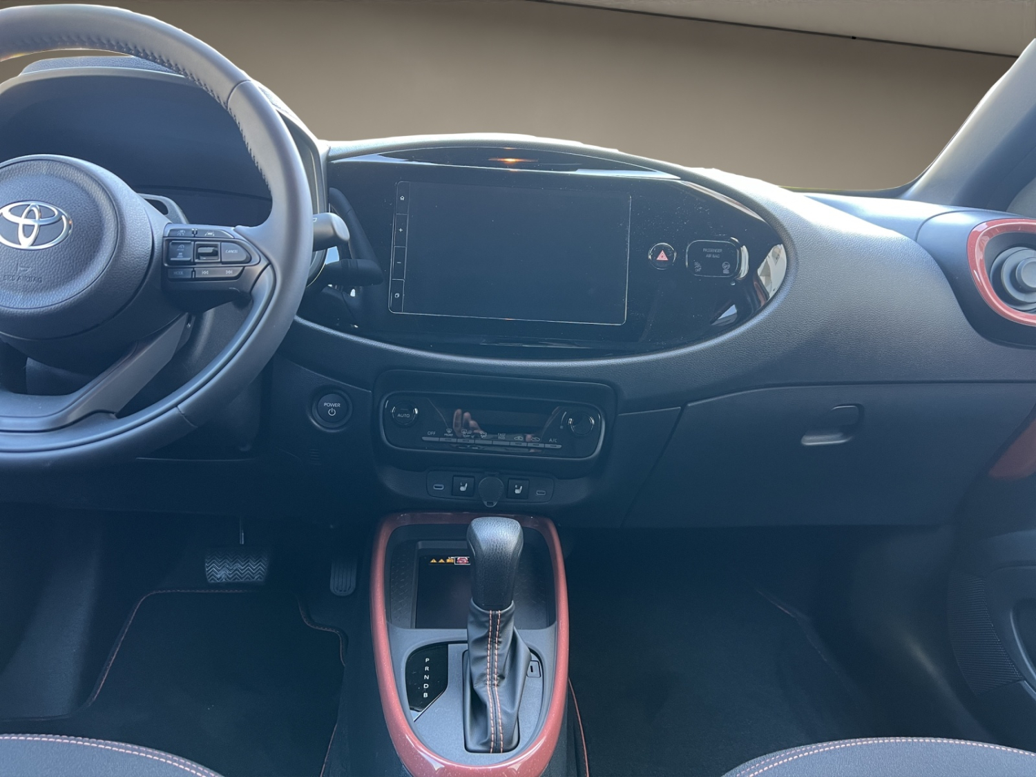 TOYOTA Aygo X 1.5 VVT-i HSD Trend-image-9