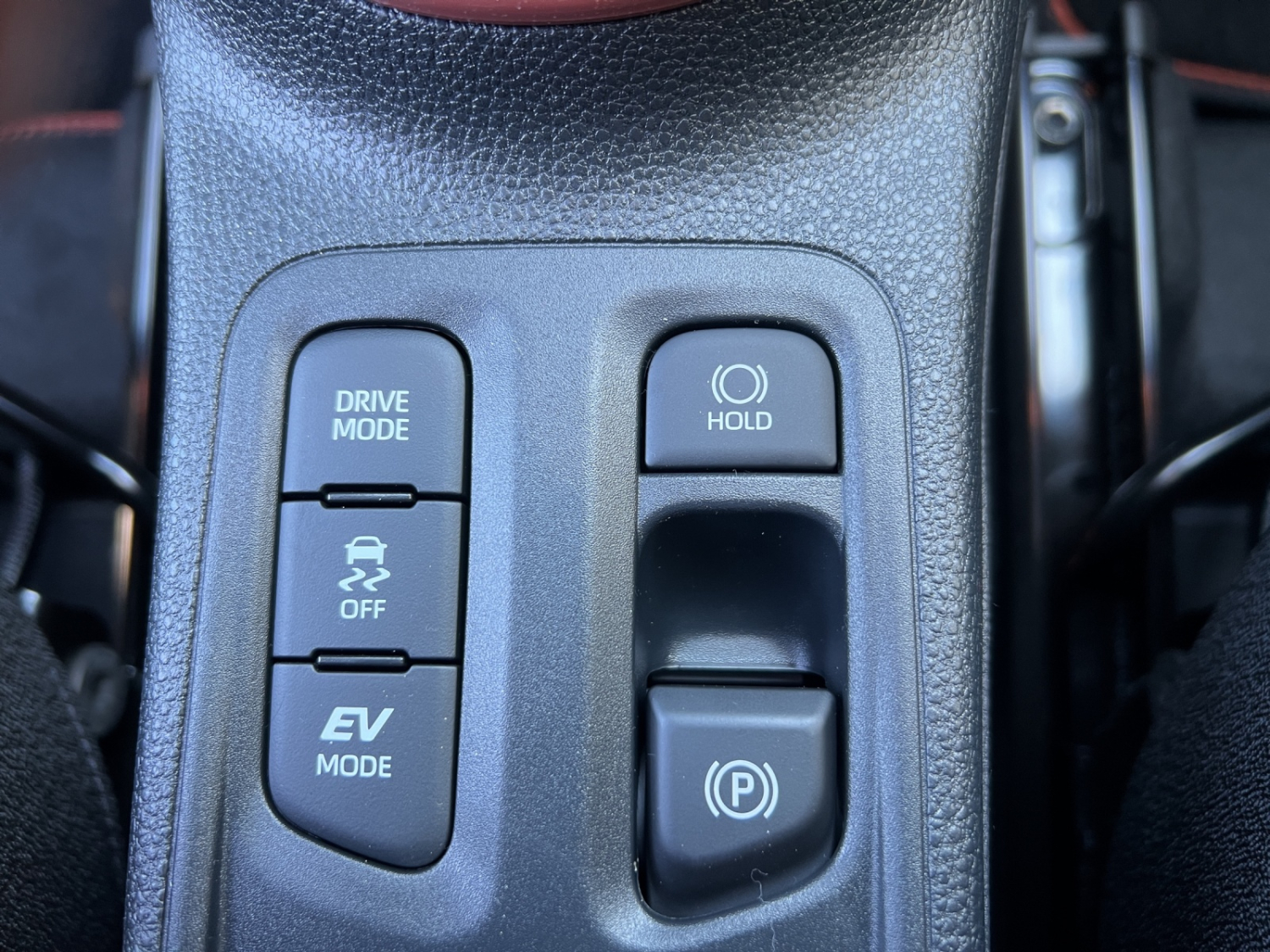 TOYOTA Aygo X 1.5 VVT-i HSD Trend-image-10