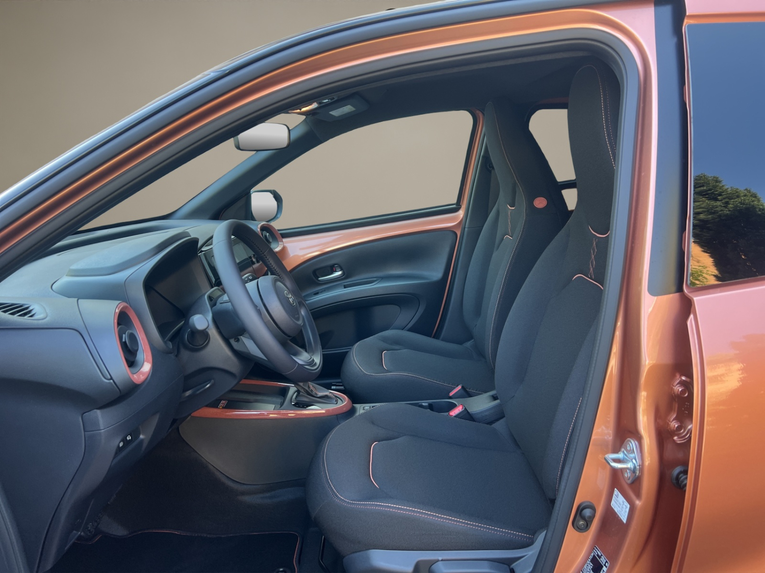 TOYOTA Aygo X 1.5 VVT-i HSD Trend-image-8