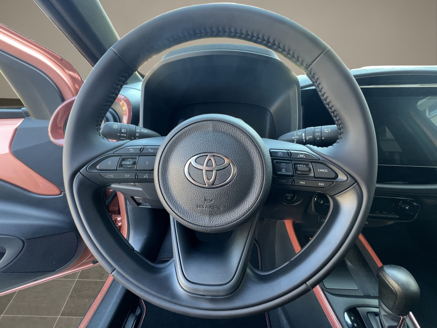 TOYOTA Aygo X 1.5 VVT-i HSD Trend-image-14
