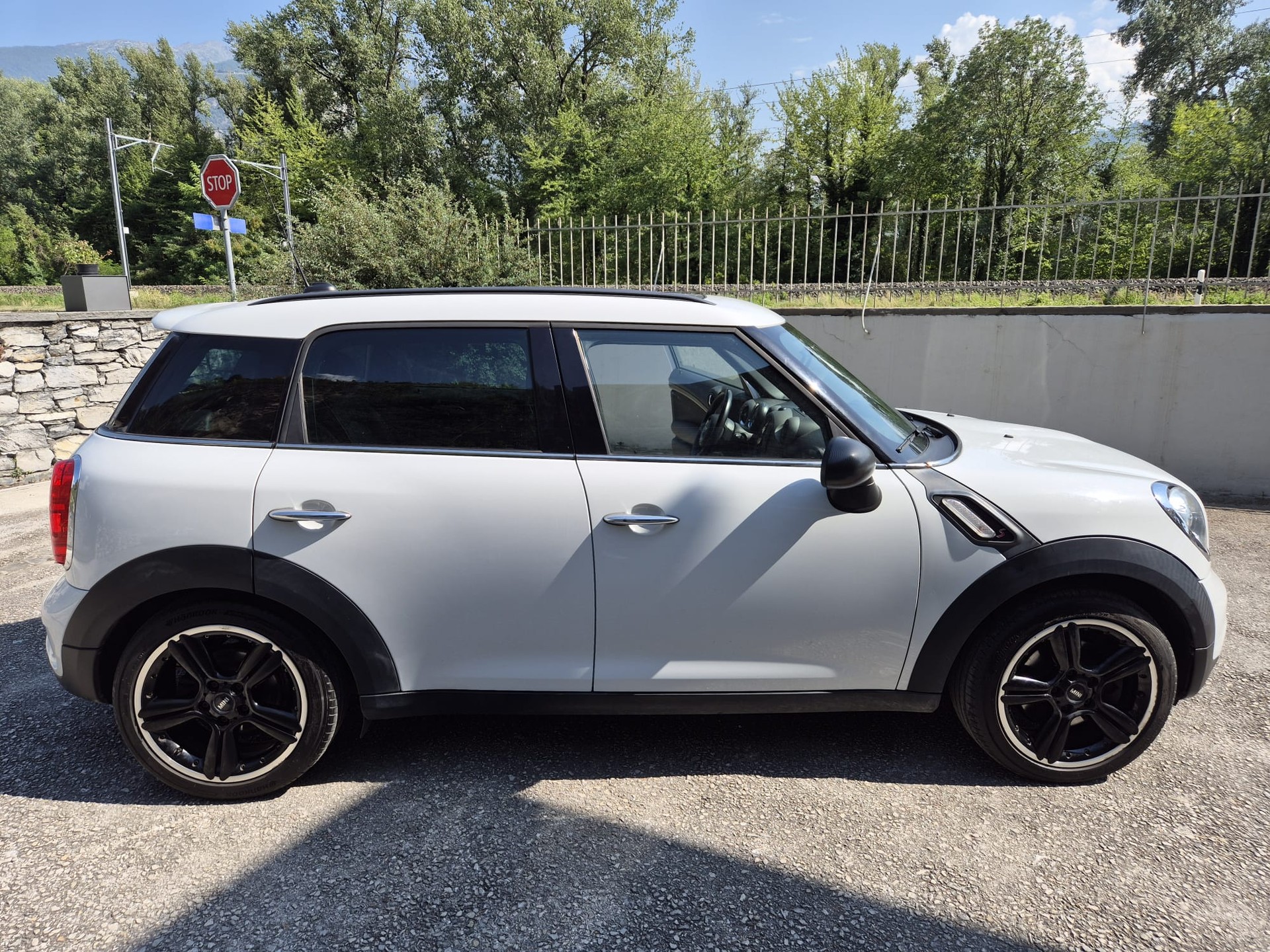 MINI Countryman Cooper S ALL4 Steptronic-image-8