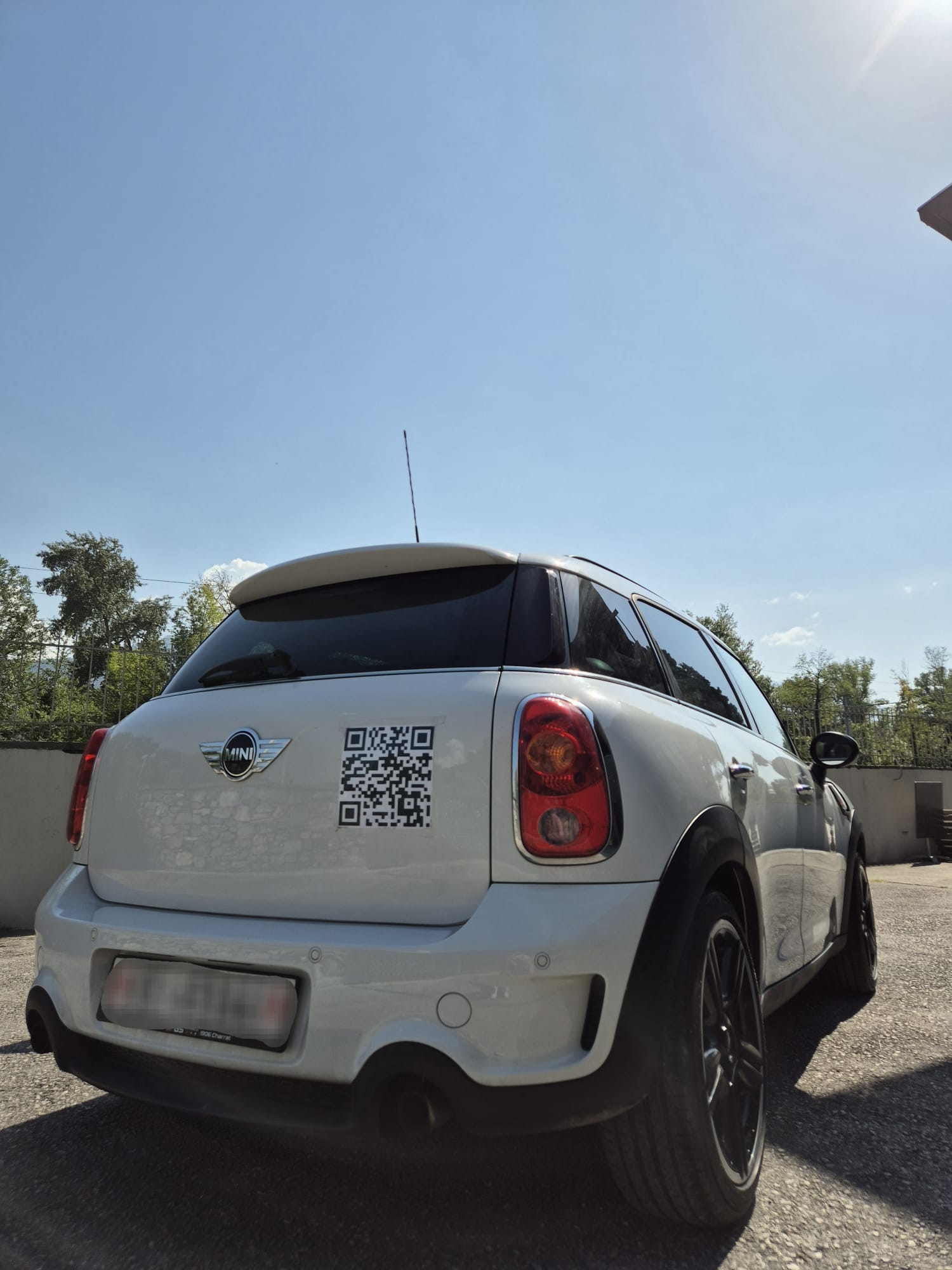 MINI Countryman Cooper S ALL4 Steptronic-image-3