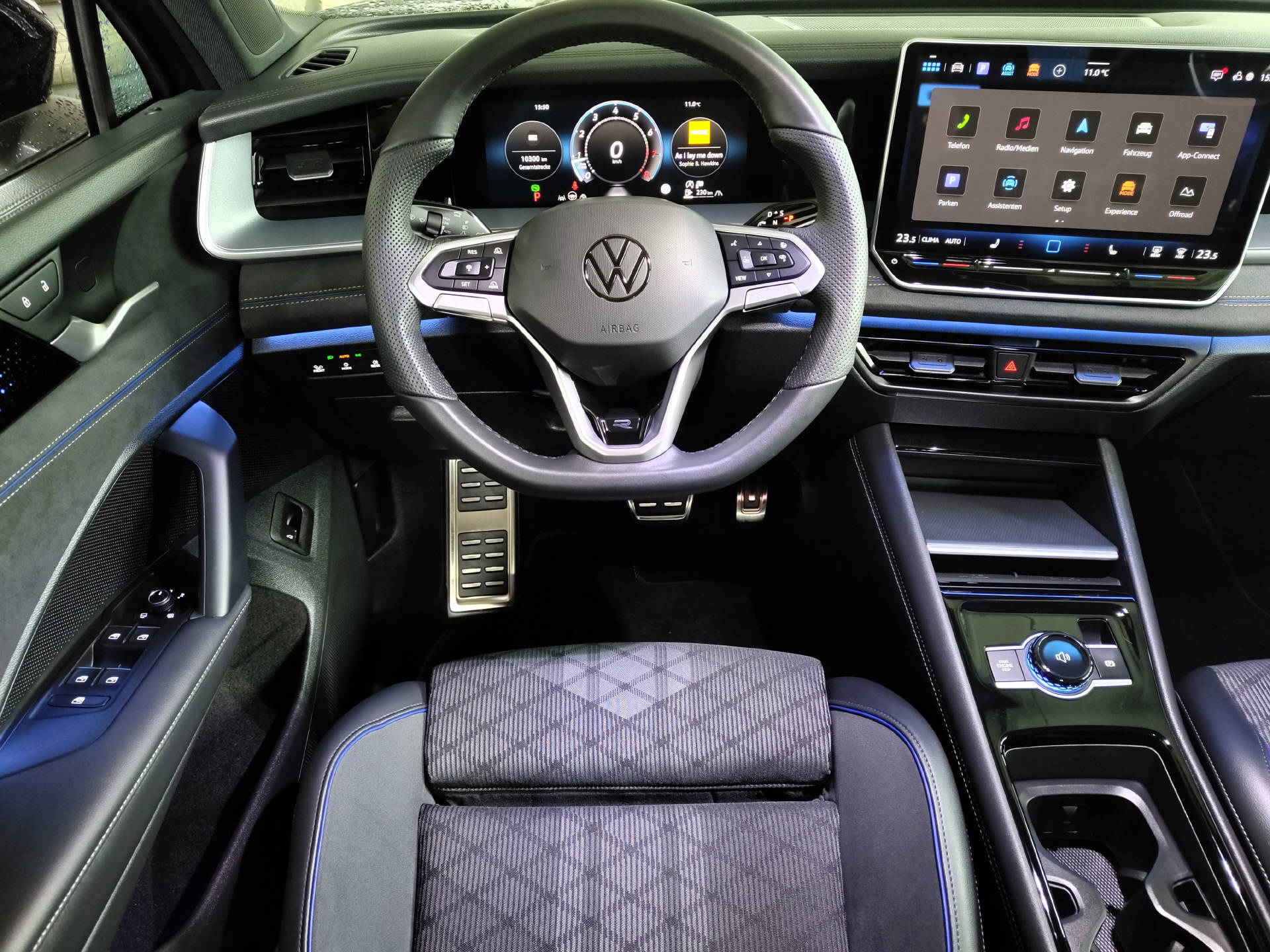 VW Tayron 2.0 TSI R-Line DSG 4Motion-image-4