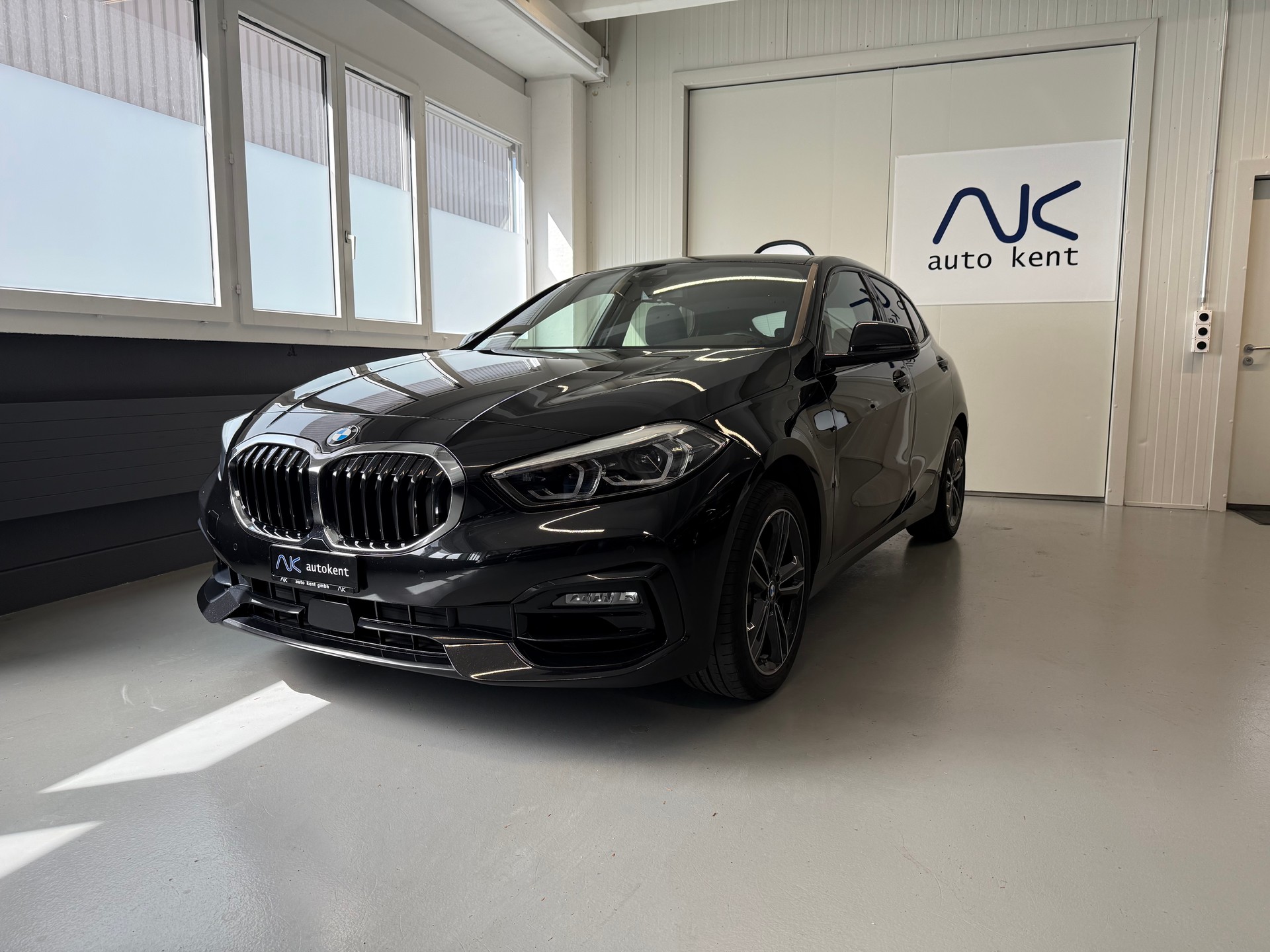 BMW 120i Sport Line Steptronic