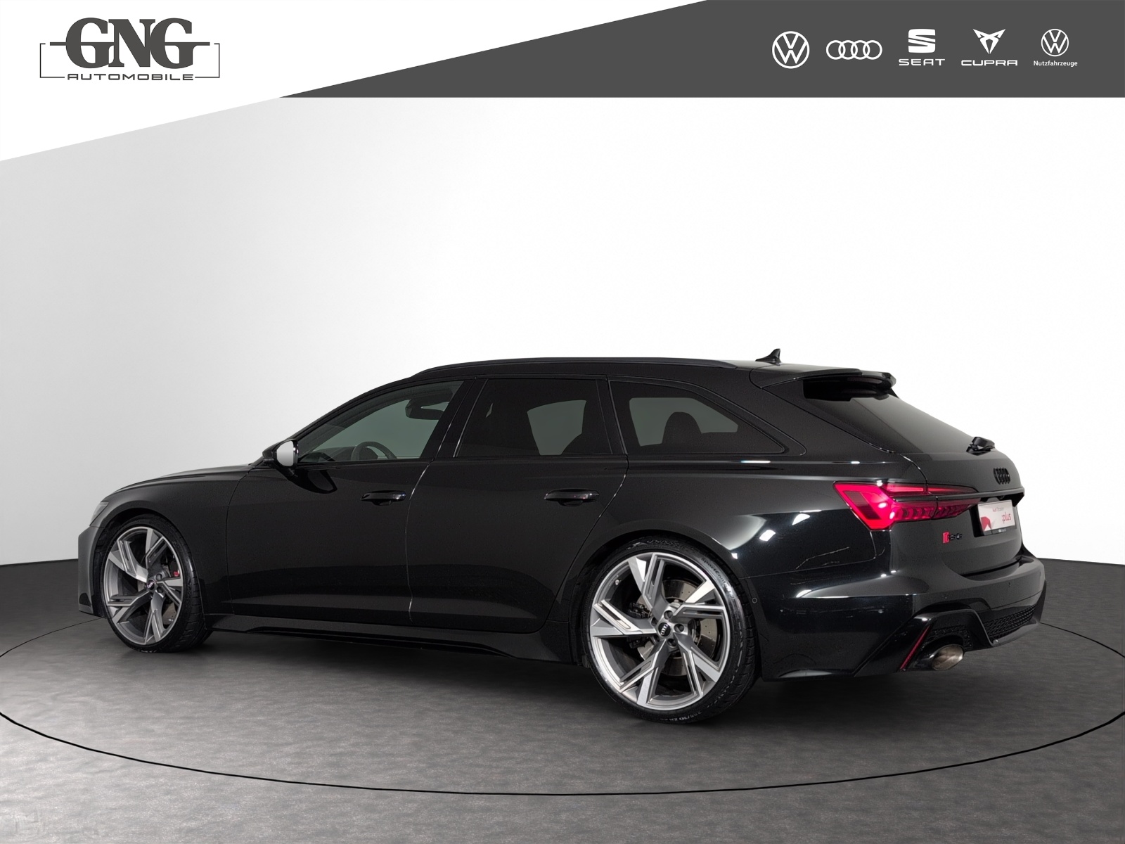 AUDI RS6 Avant 4.0 TFSI V8 quattro-showroom-element-1