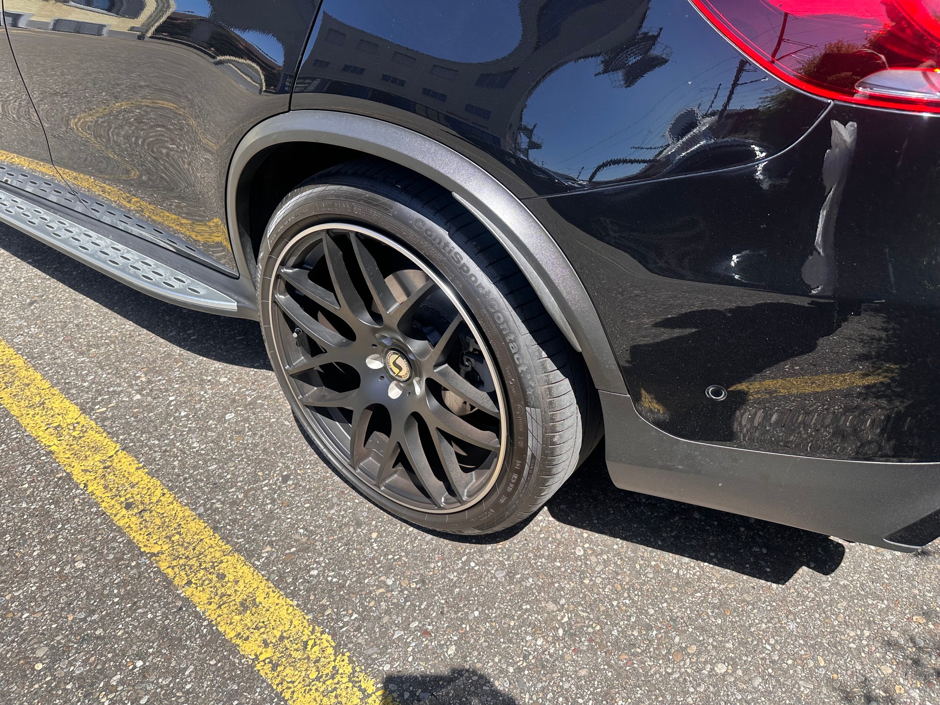 MERCEDES-BENZ GLC 43 AMG 4m-image-2