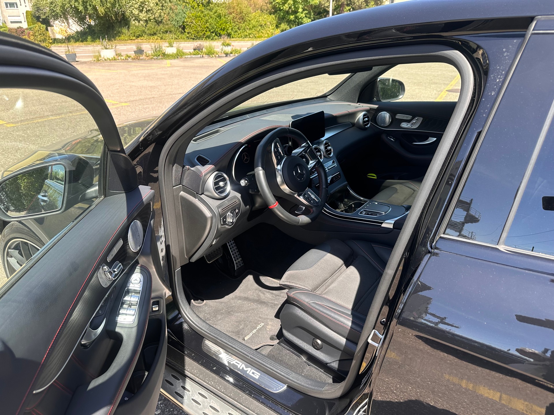 MERCEDES-BENZ GLC 43 AMG 4m-image-4