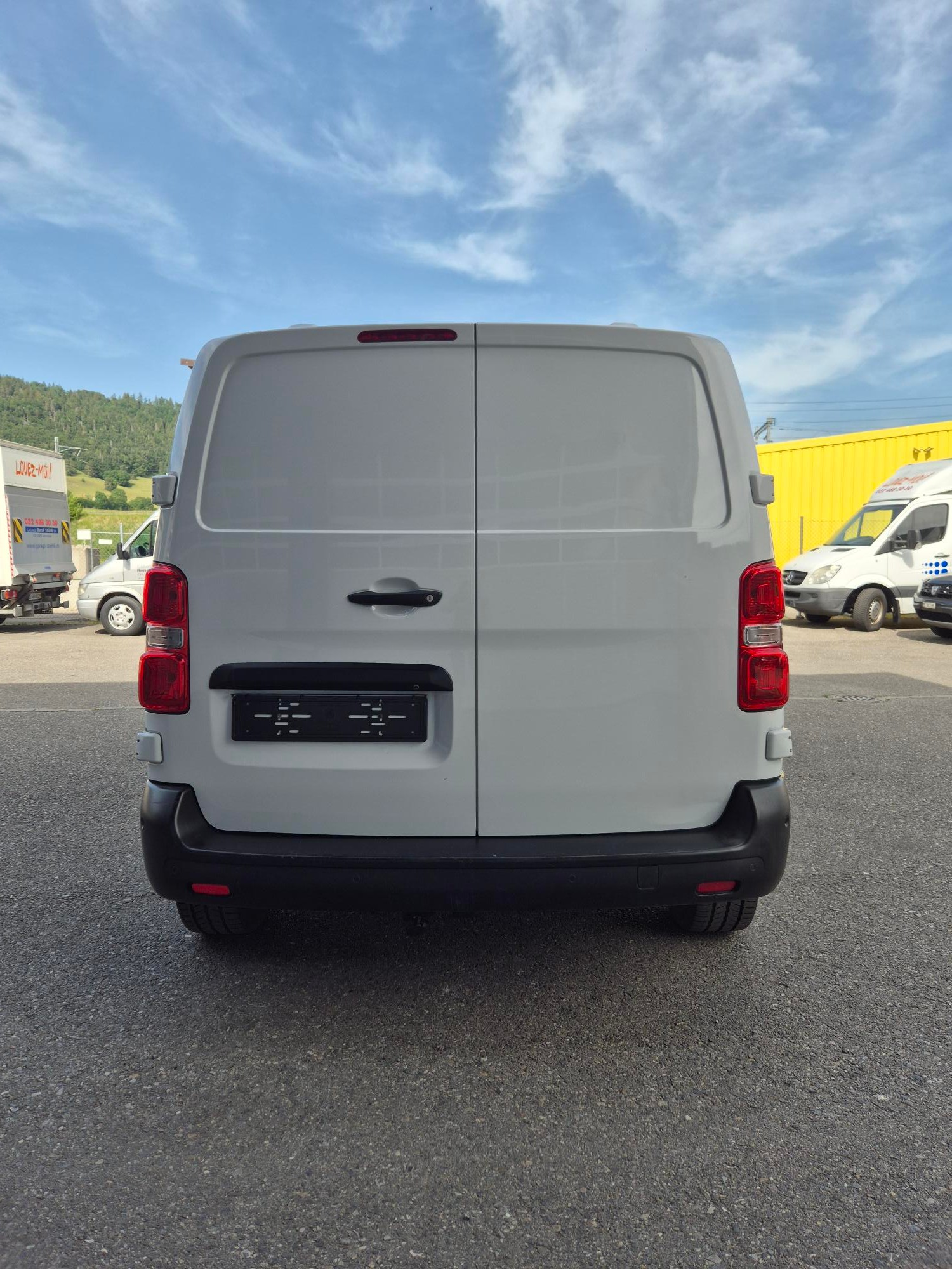 CITROEN 2.0 BlueHDi 120 Komfort-image-3