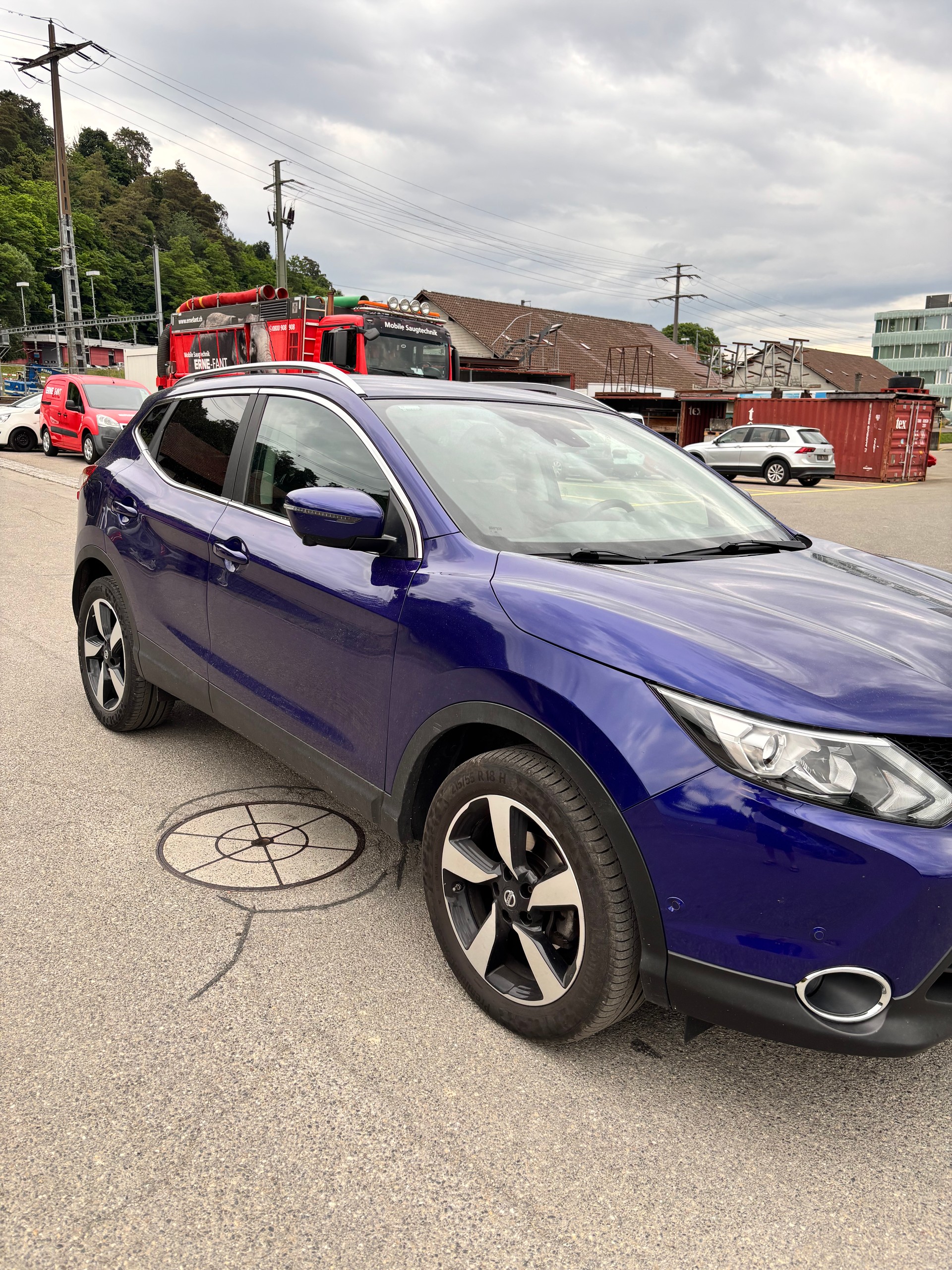 NISSAN Qashqai 1.6 dCi tekna Xtronic CVT-image-1