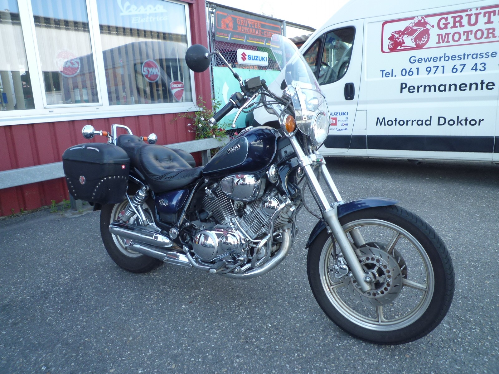 YAMAHA XV 750 Virago-image-4