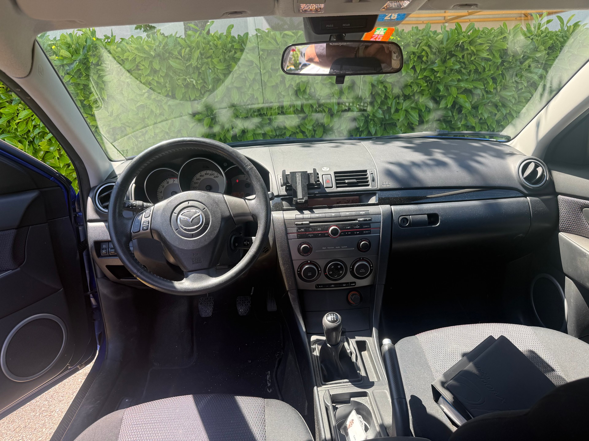 MAZDA 3 1.6 16V Confort-image-6