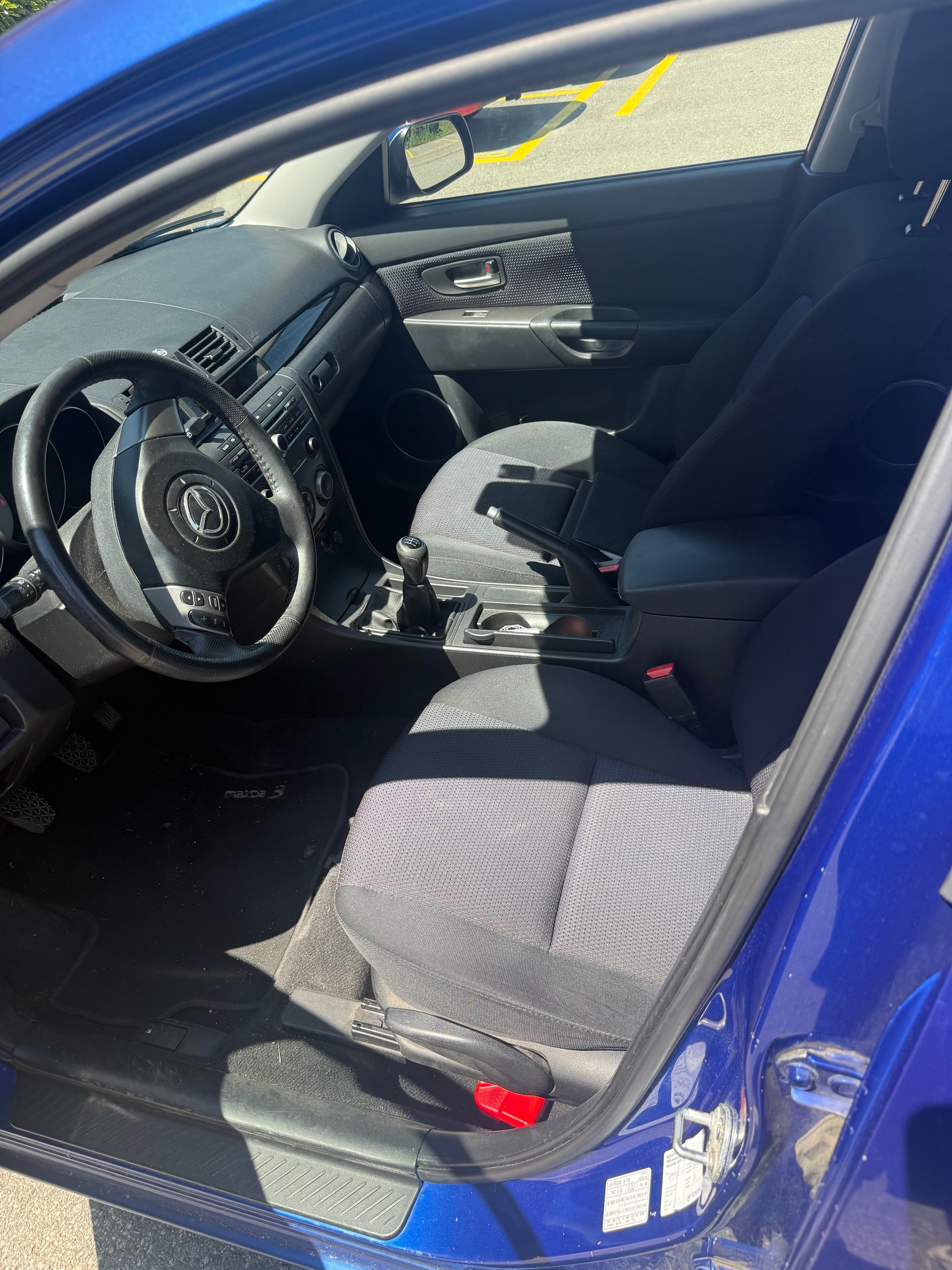 MAZDA 3 1.6 16V Confort-image-4