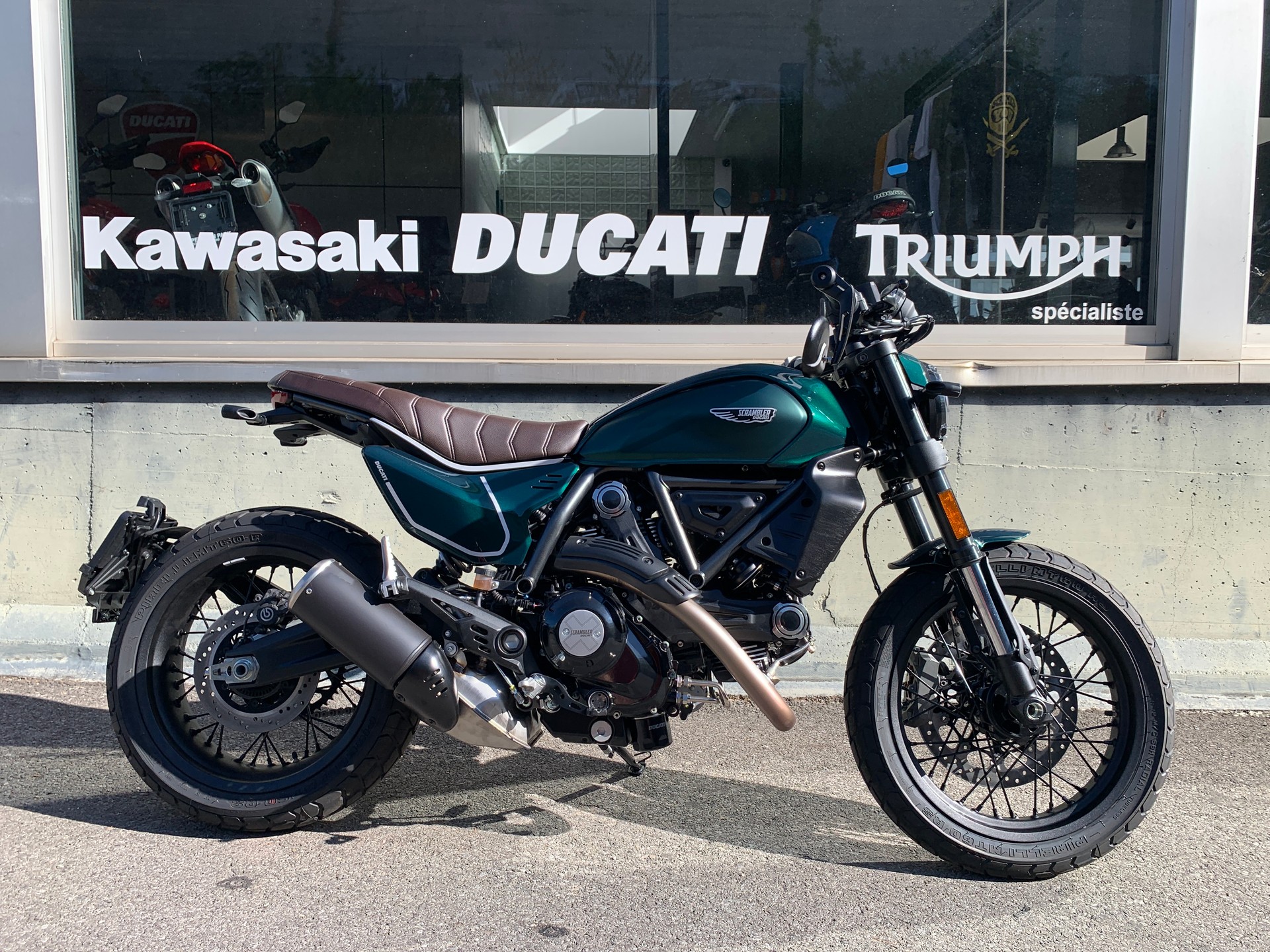 DUCATI SCRAMBLER NIGHTSHIFT