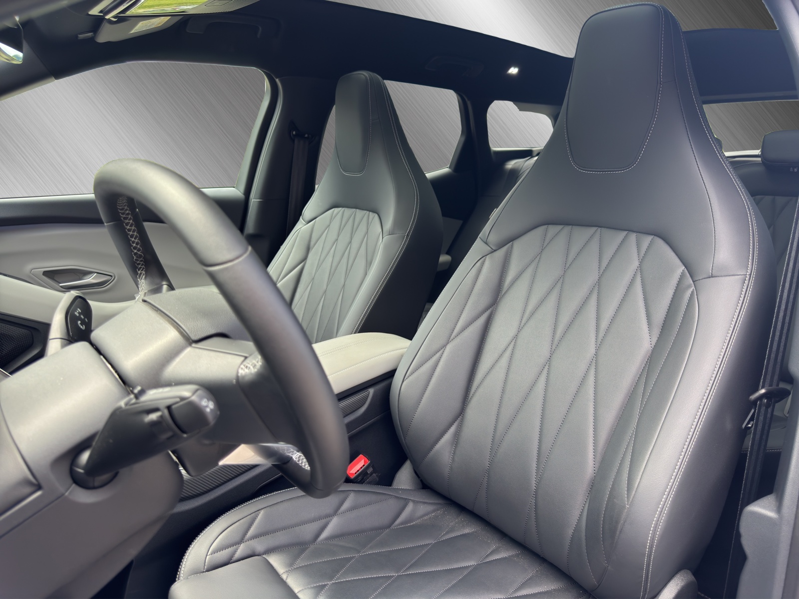 FORD Explorer Extended Range Premium 4x4-image-10