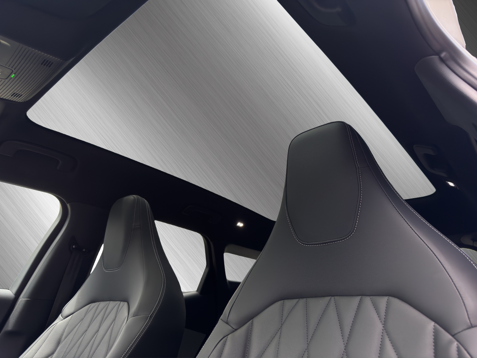 FORD Explorer Extended Range Premium 4x4-image-11