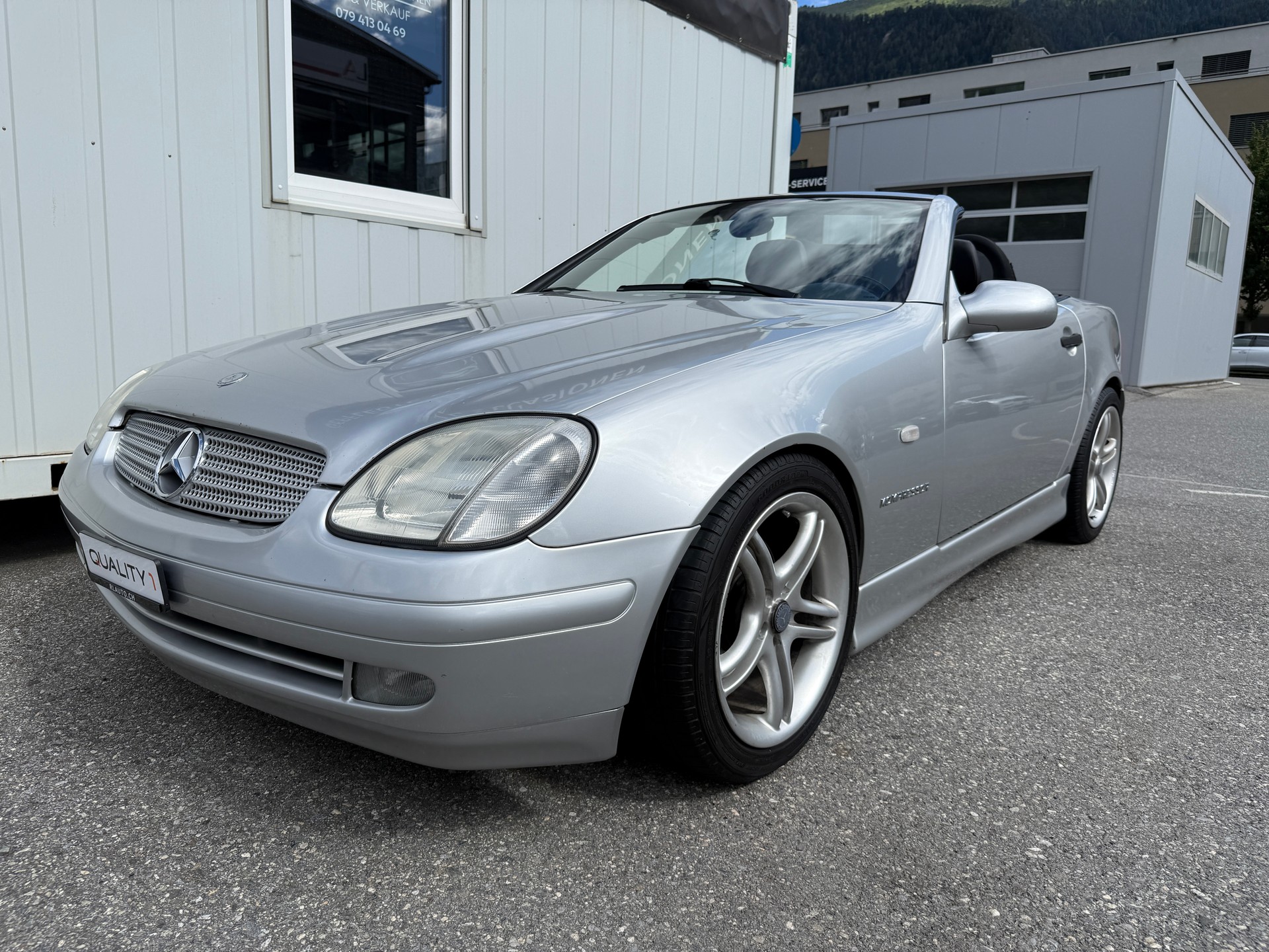 MERCEDES-BENZ SLK 230 Kompressor *TIEFERLEGUNG*SUBWOOFER*FRISCH AB MFK*-image-11