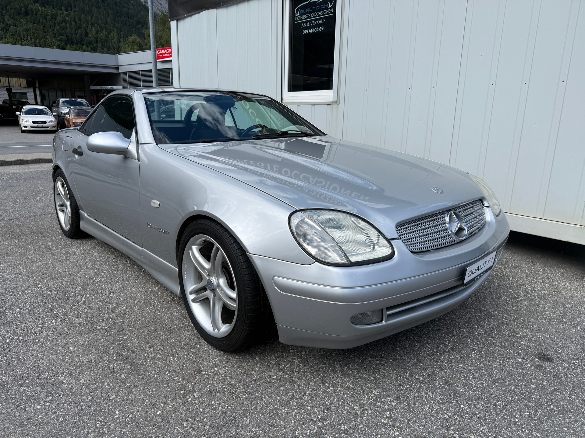 MERCEDES-BENZ SLK 230 Kompressor *TIEFERLEGUNG*SUBWOOFER*FRISCH AB MFK*-showroom-element-1