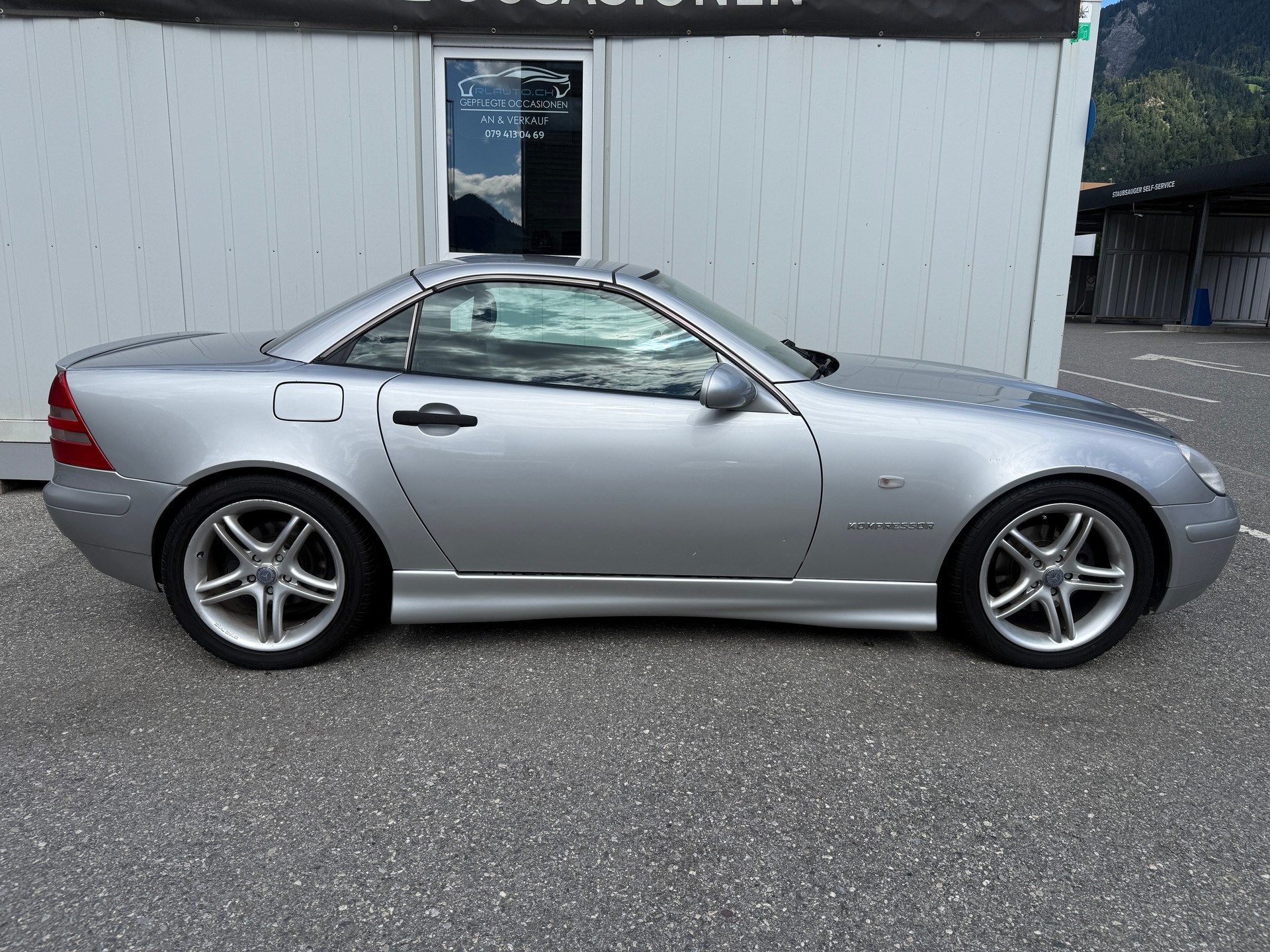 MERCEDES-BENZ SLK 230 Kompressor *TIEFERLEGUNG*SUBWOOFER*FRISCH AB MFK*-showroom-element-3
