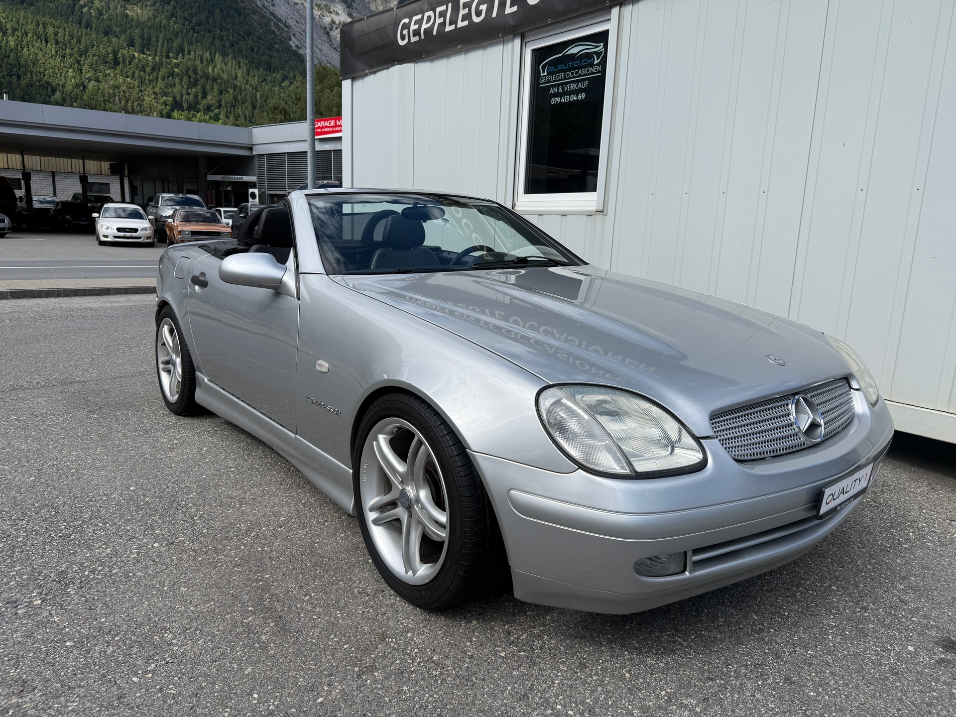 MERCEDES-BENZ SLK 230 Kompressor *TIEFERLEGUNG*SUBWOOFER*FRISCH AB MFK*-showroom-element-2