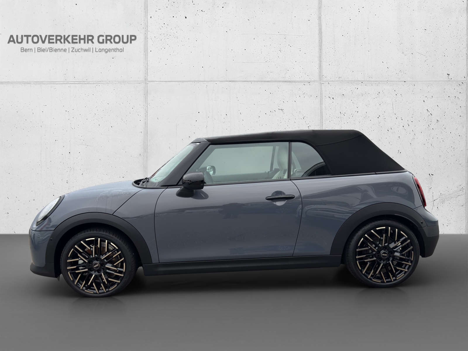 MINI Cooper S Cabriolet DKG-showroom-element-1