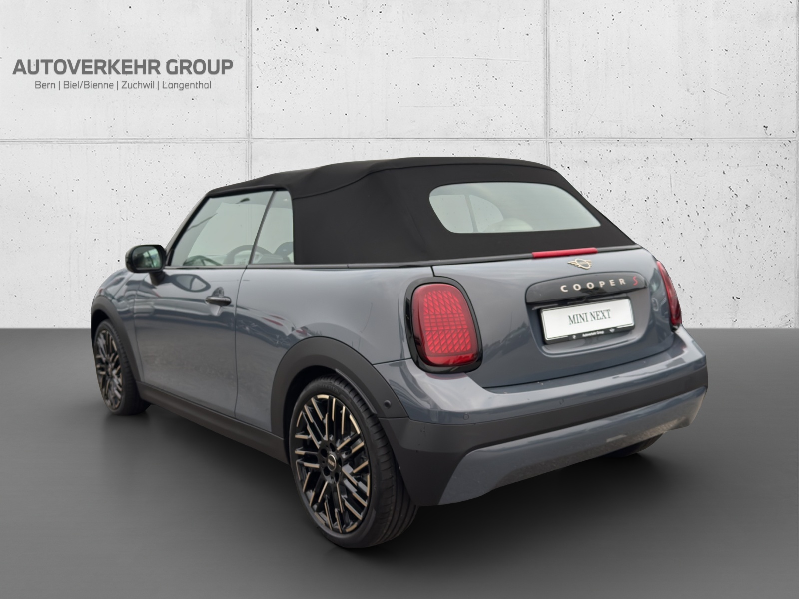 MINI Cooper S Cabriolet DKG-showroom-element-2