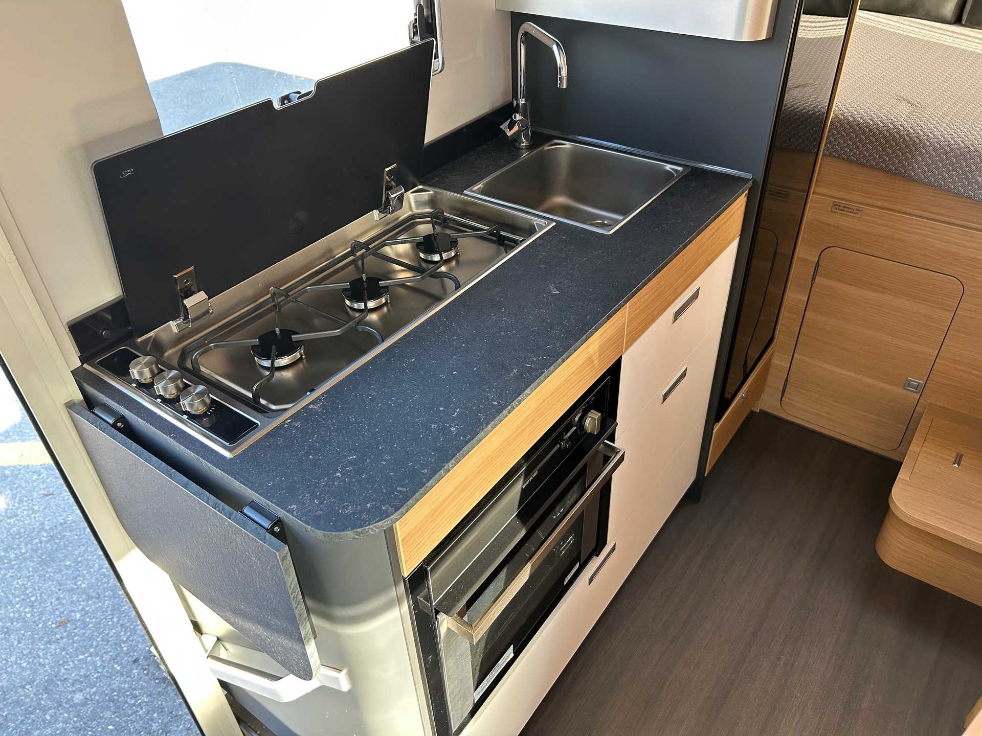 ADRIA Coral XL Plus 600 DP-image-17