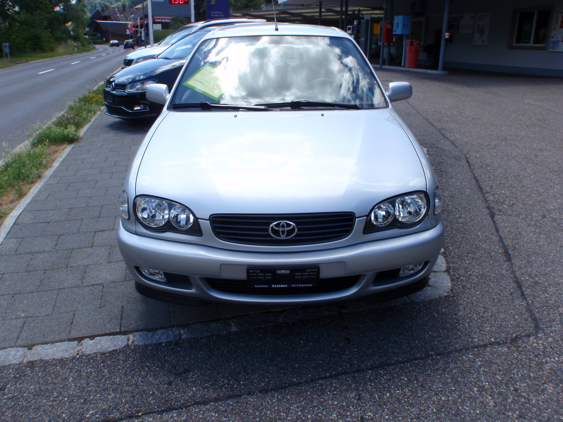 TOYOTA Corolla 1.6 Linea Sol-image-1