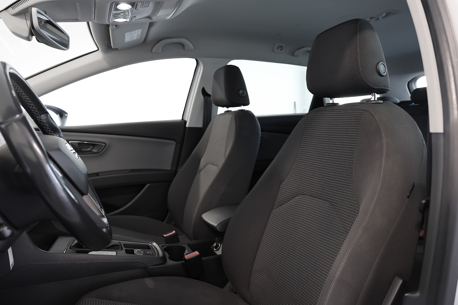 SEAT Leon ST 2.0 TDI Style DSG-image-5