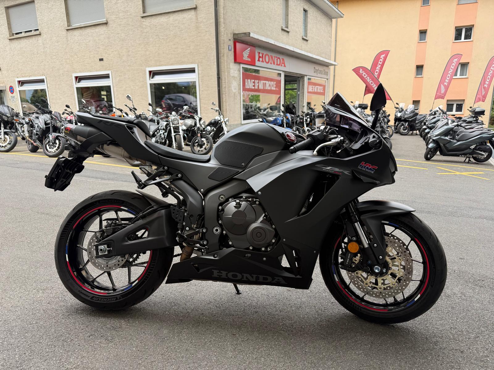 HONDA CBR 600 RR-image-3