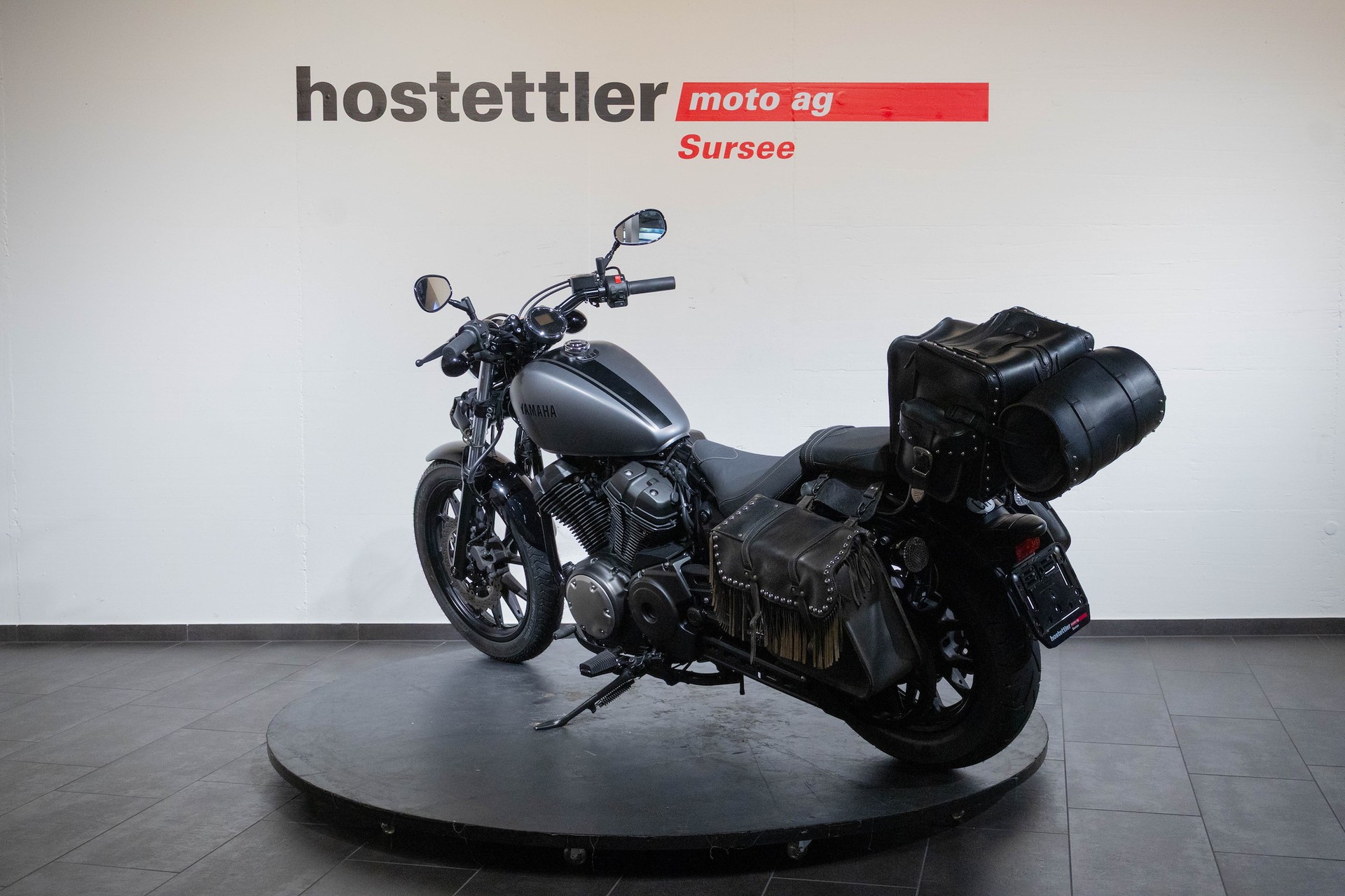 YAMAHA XV 950 R-showroom-element-3