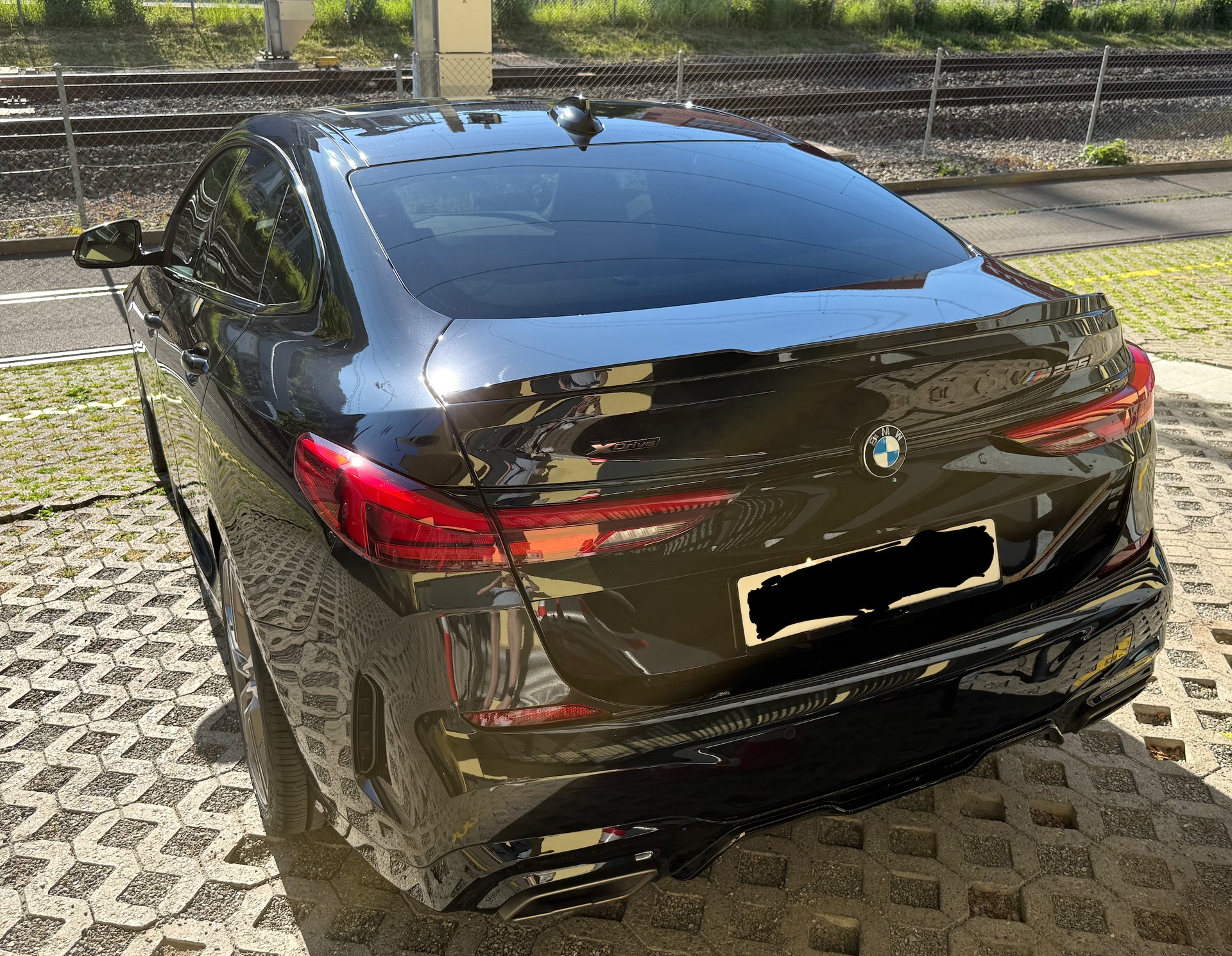 BMW M235i xDrive-image-1