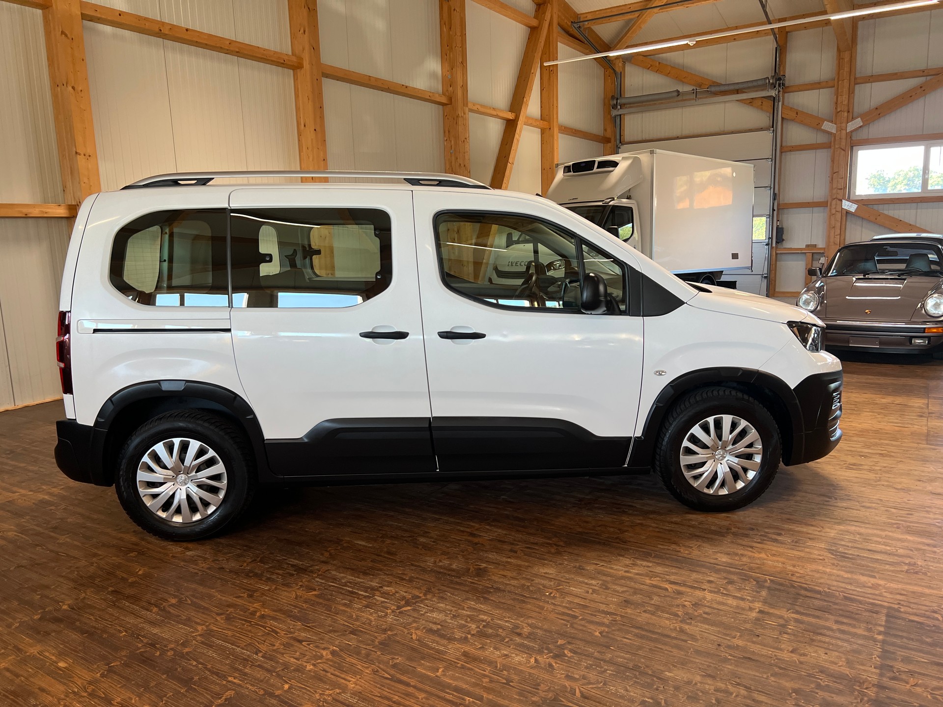PEUGEOT Rifter 1.2 PureTech Active-showroom-element-3