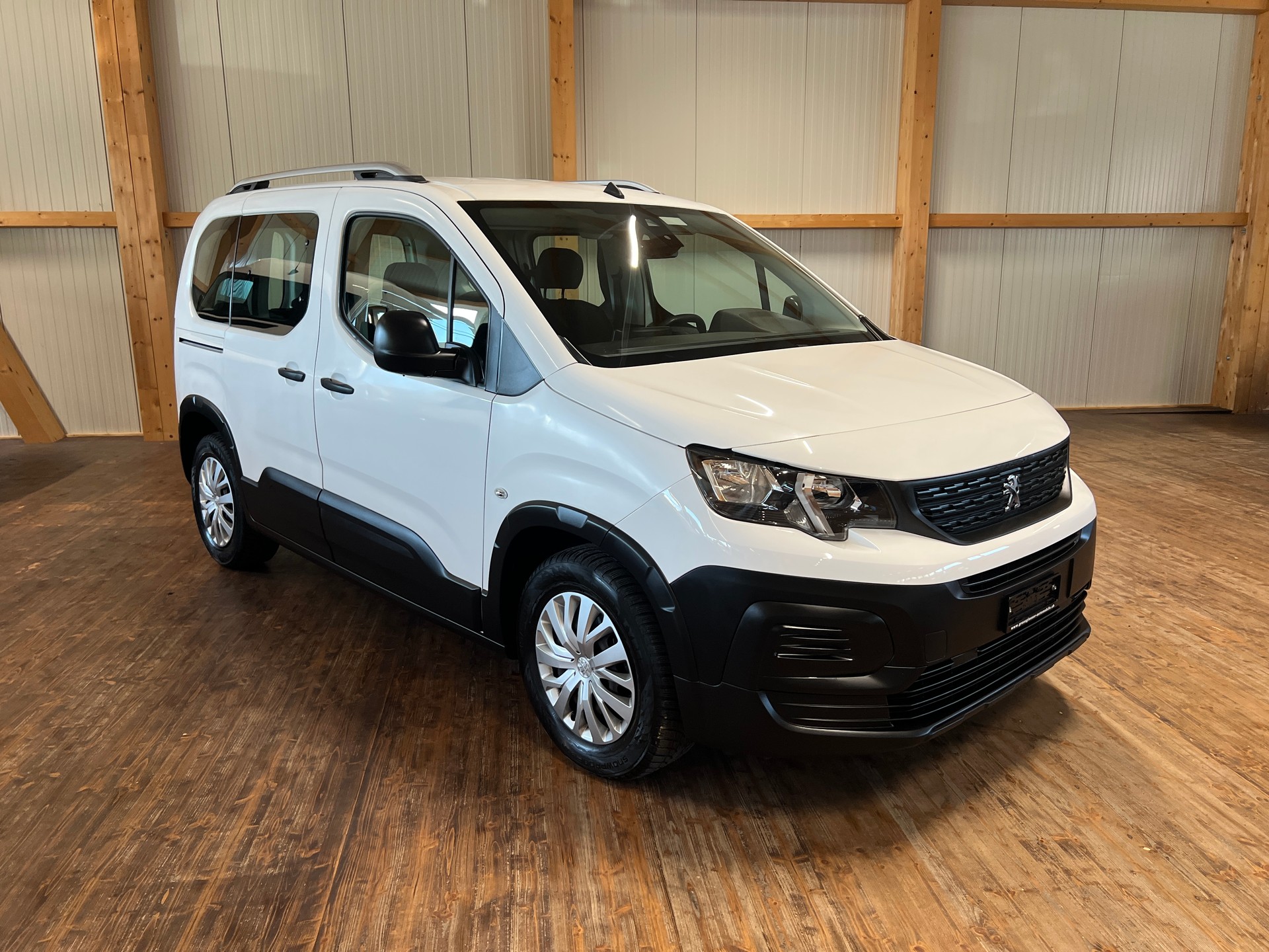 PEUGEOT Rifter 1.2 PureTech Active-showroom-element-2